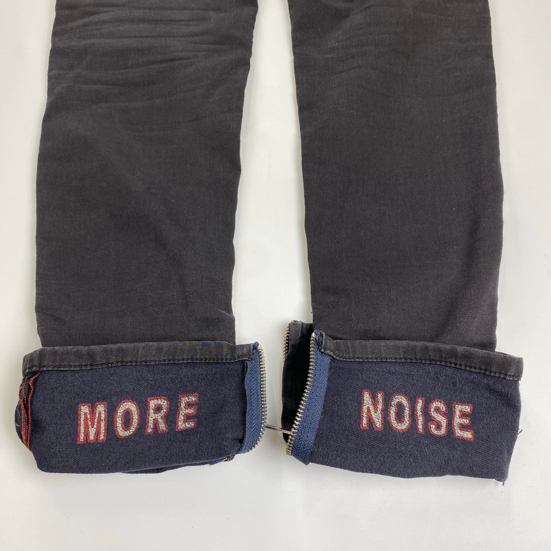 DIESEL ディーゼル / DEEPZIP-NE ジョグジーンズ ブラック 参考定価：45,000程度 SIZE:26