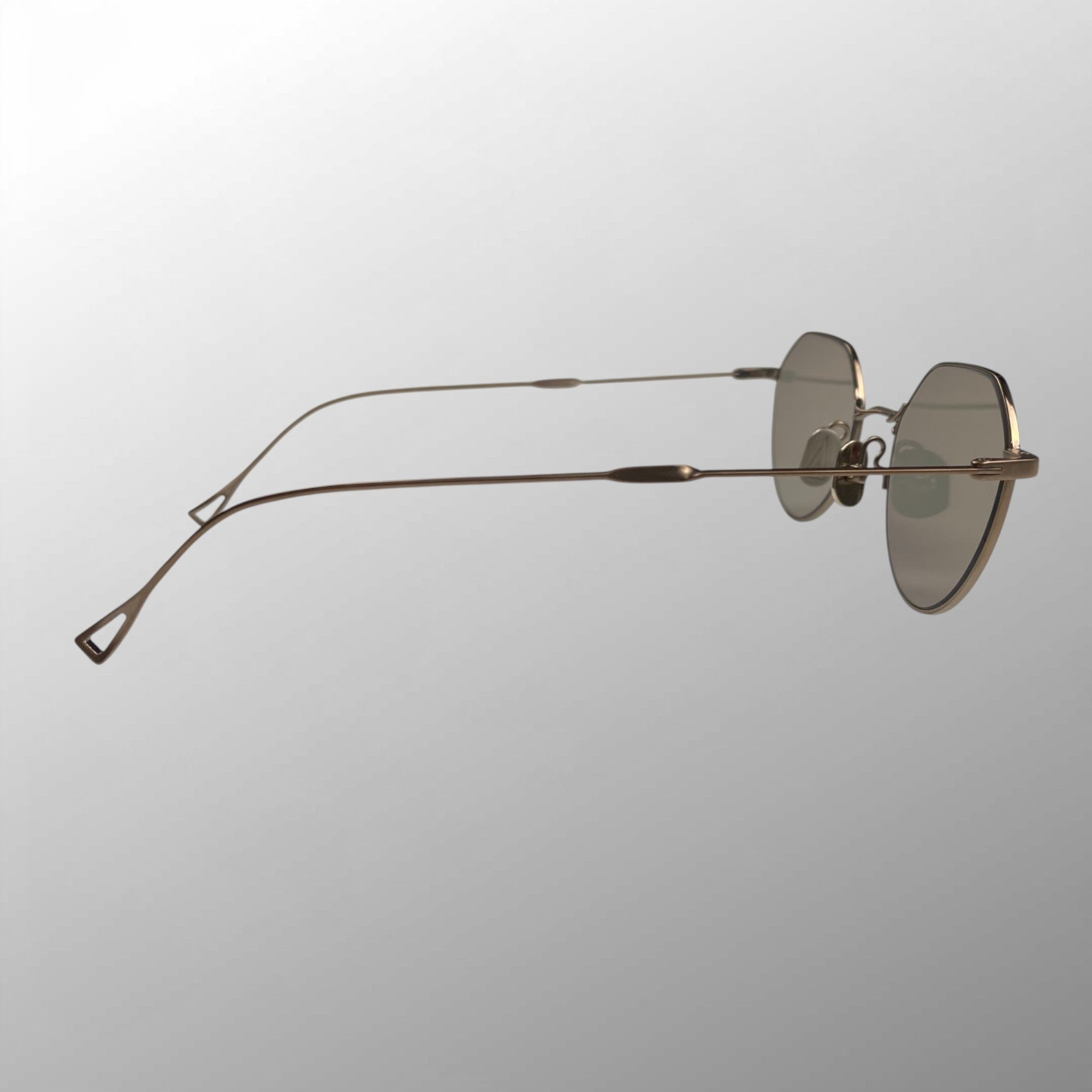 【極美品】 ISSEY MIYAKE イッセイミヤケ / PANT-Ⅸ パント型 サングラス 参考定価：54,000+tax