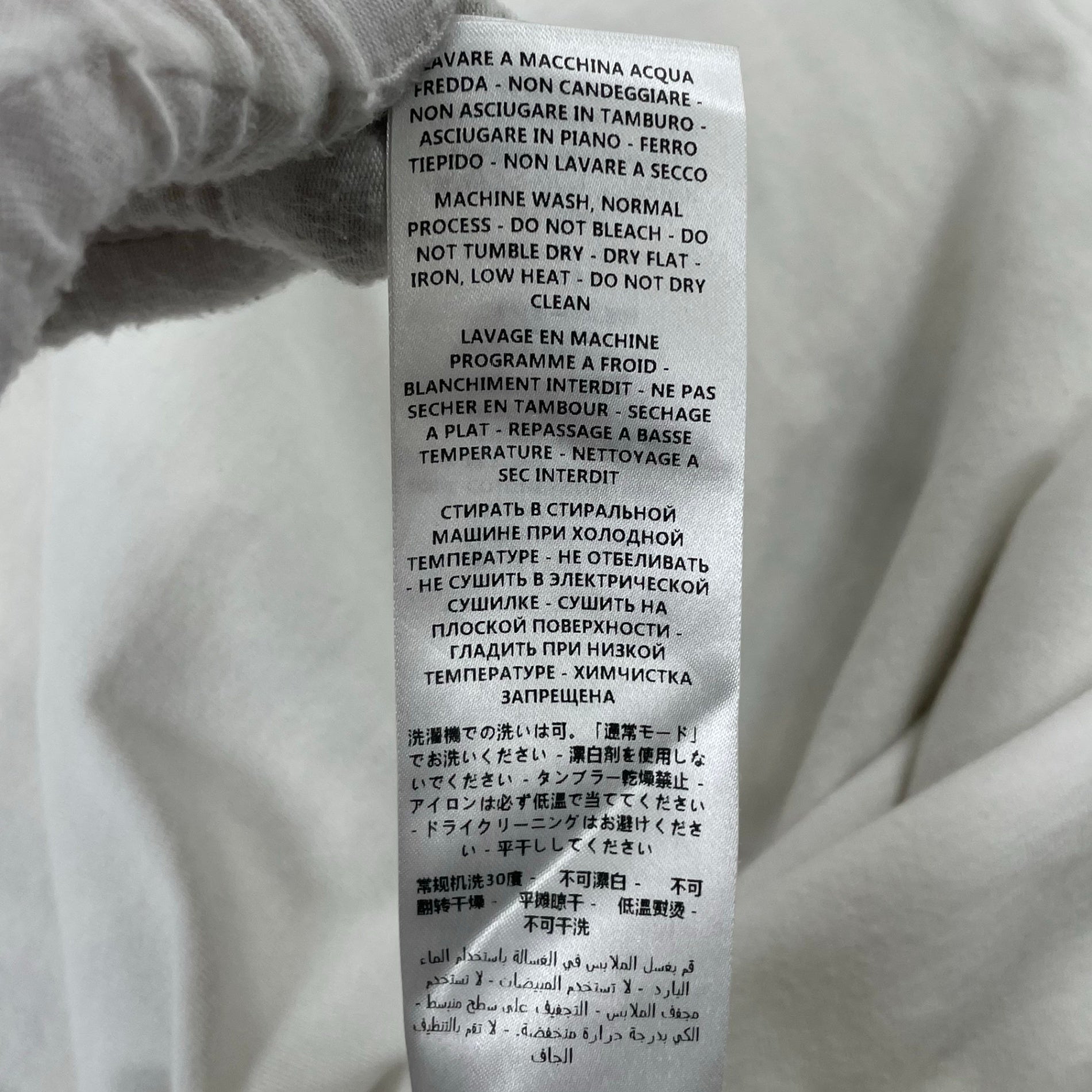 STELLA McCARTNEY / グラフィックTEE イタリア製 参考定価：50,000程度 SIZE：S