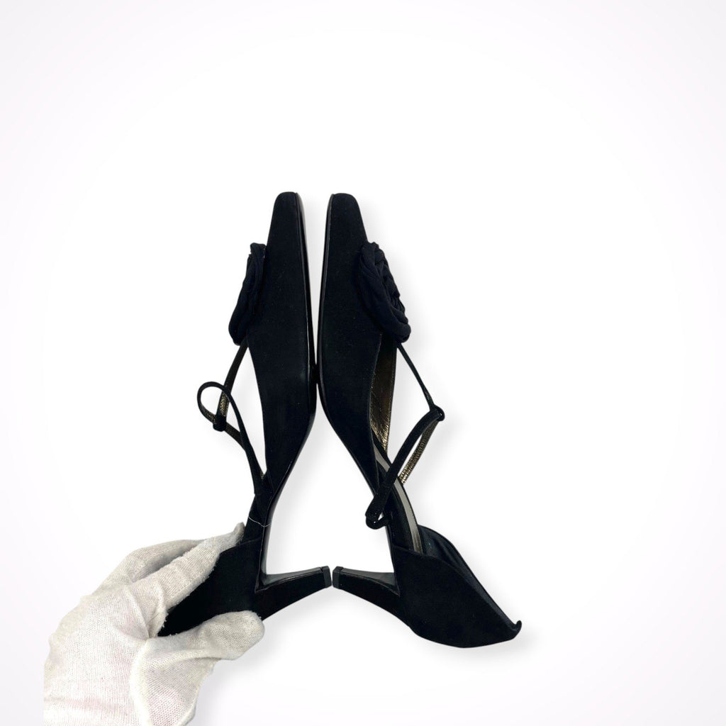 GIORGIO ARMANI / ローズTストラップパンプス 美品 参考定価：180,000程度 SIZE:37