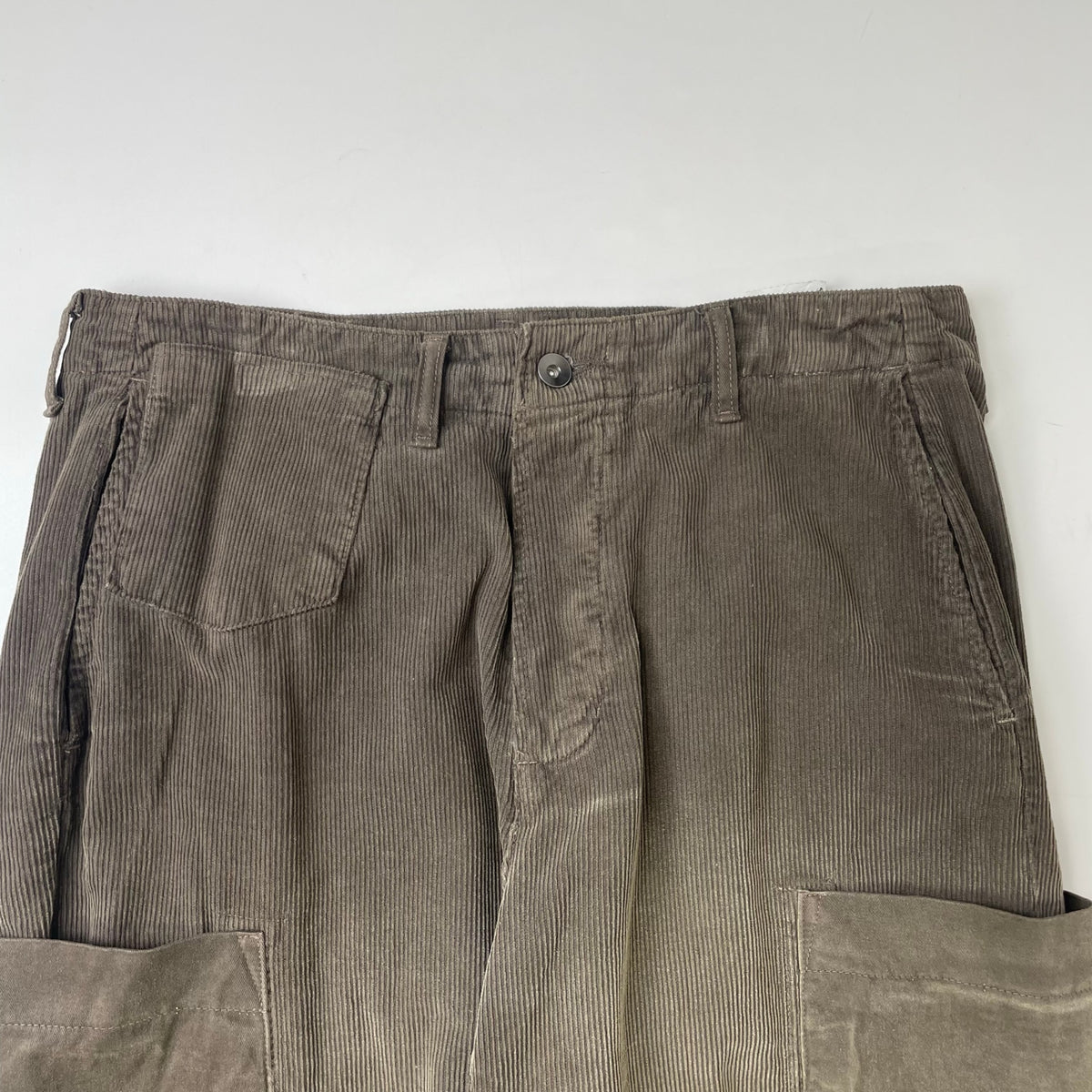 SAN SAN GEAR / WASHED CORDUROY PANTS 参考定価：¥36,199 SIZE：L-XL程度