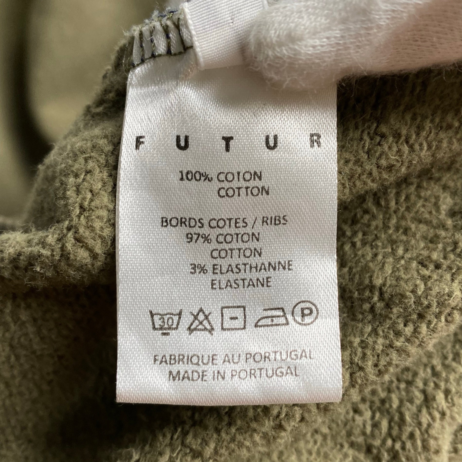 FUTUR フューチャー / 01 OUTLINE GFIT CN/スウェット 参考定価：26,000+tax SIZE：M