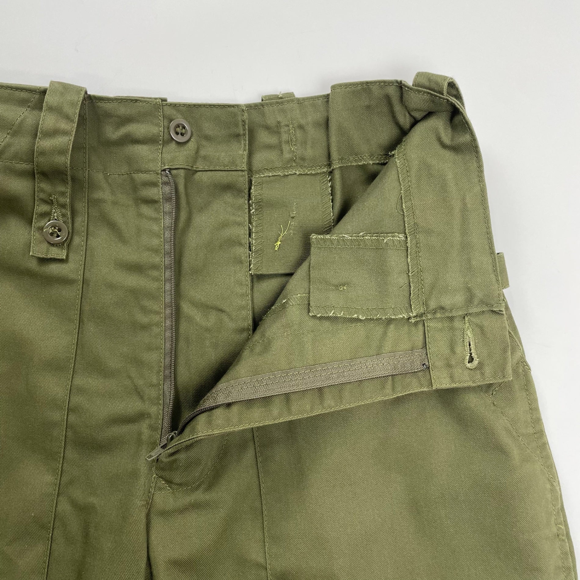 BRITISH ARMY イギリス軍 / ミリタリーベイカーパンツ SIZE:W68cm