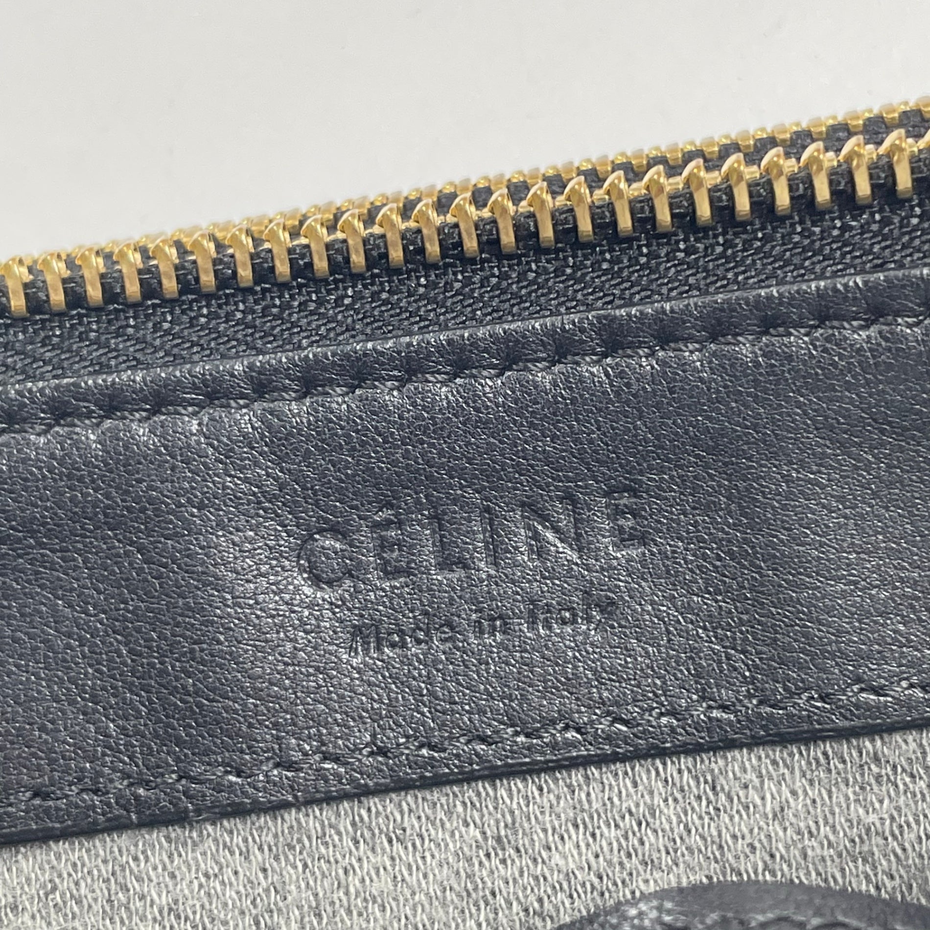 CELINE セリーヌ / トリオラージ ショルダーバッグ ブラック  フィービー期 参考定価：150,000+tax
