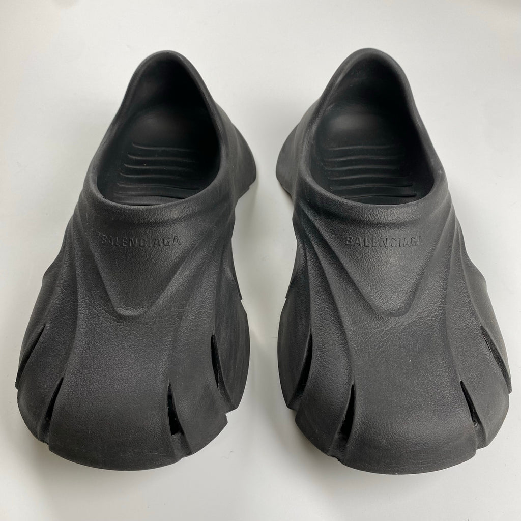 BALENCIAGA バレンシアガ / MOLD CLOSED ラバー スニーカー 参考定価：55,000+tax SIZE：27.5cm