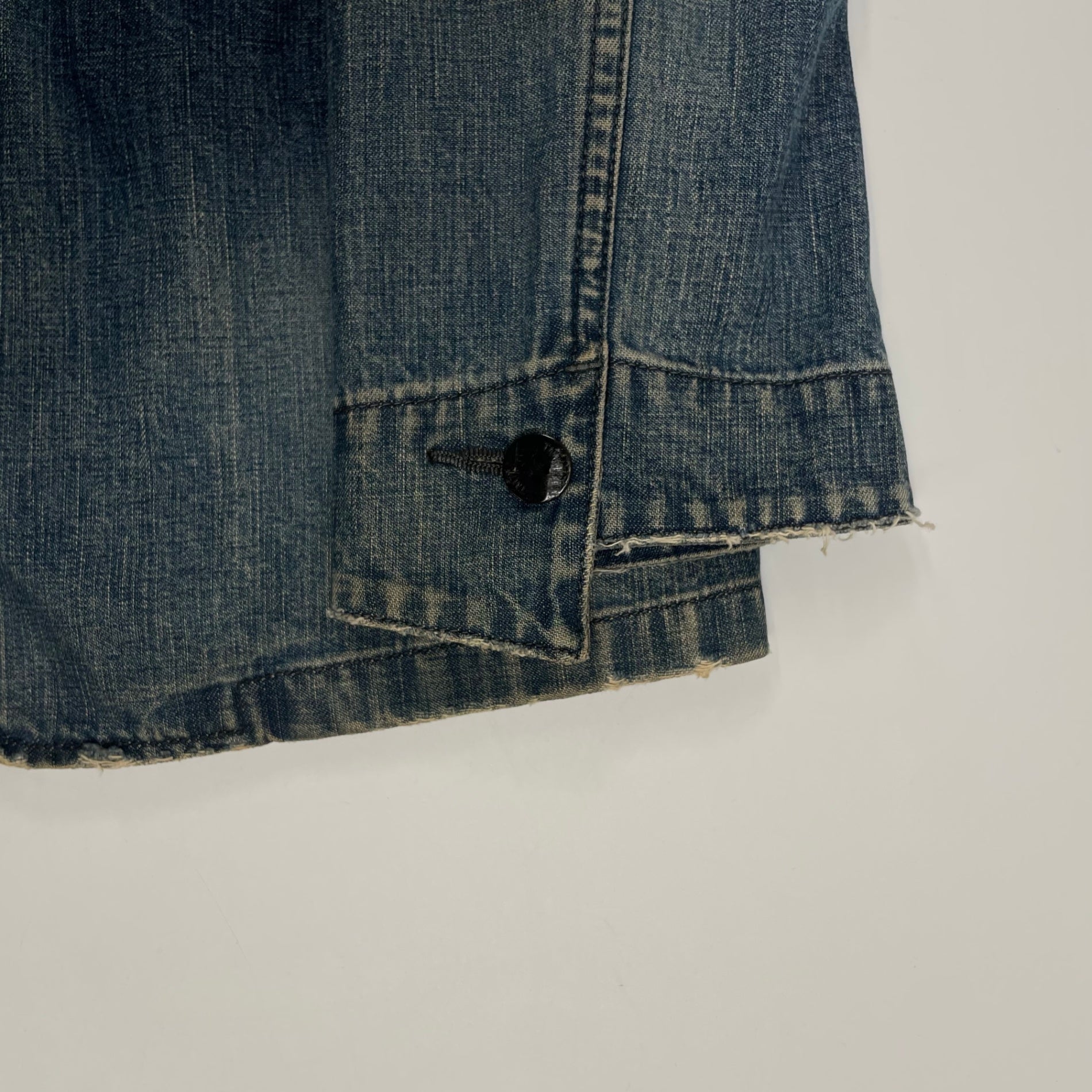 T.M.T ティーエムティー / フェードデニムジャケット インディゴ 参考定価：35,000程度 SIZE:M