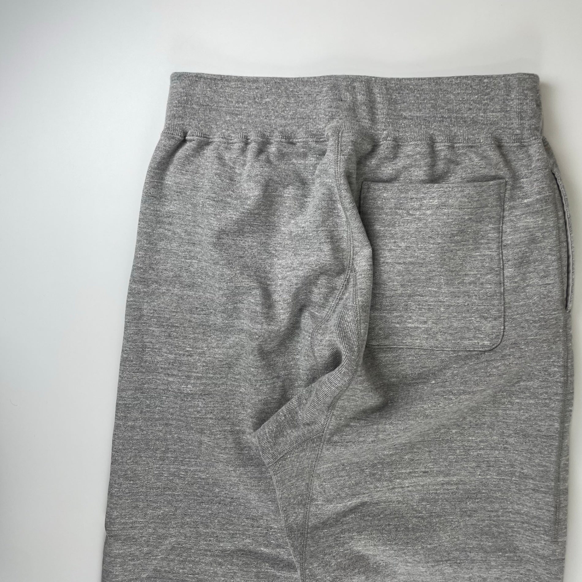 ULTERIOR アルテリア / DRY FEEL SILKY TERRY SWEAT PANTS グレー 参考定価：27,500+tax SIZE:4