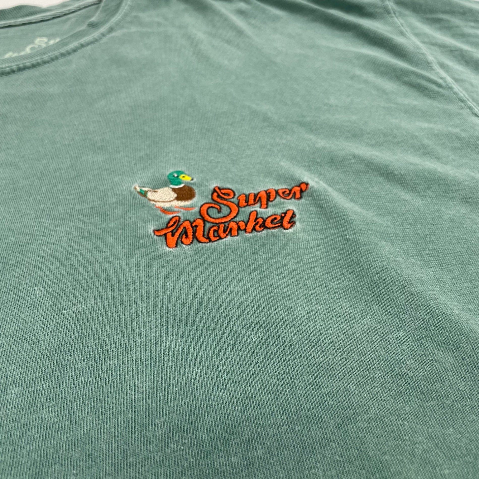 Super Market / 鴨刺繍TEE SIZE：XL