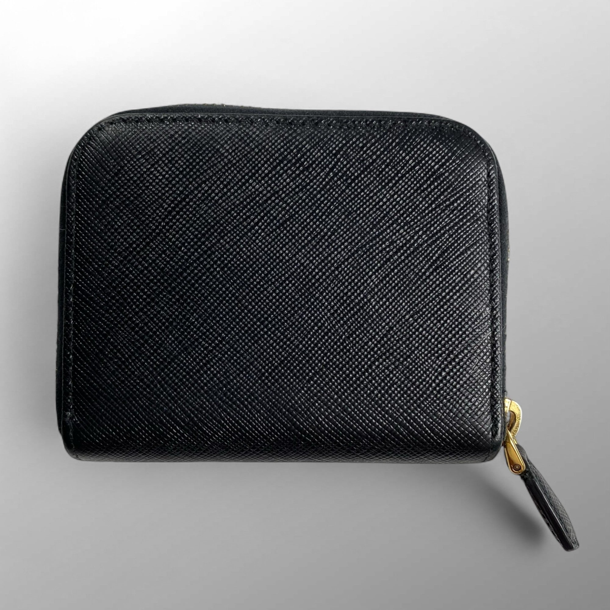 PRADA プラダ / サフィアーノ ラウンドファスナー コインケース 1MM268 参考定価：62,800+tax