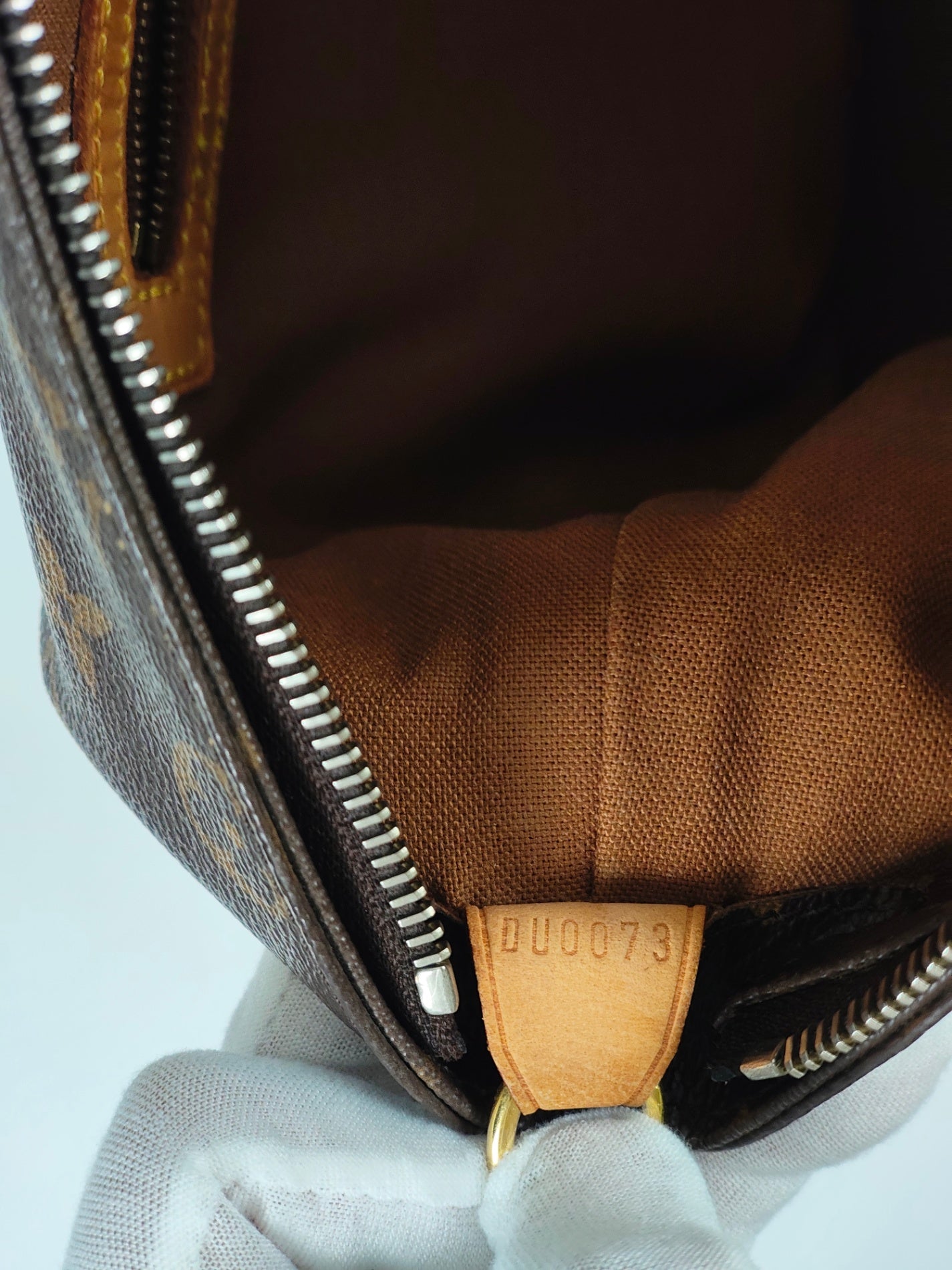 LOUIS VUITTON / カバ・ピアノ トートバッグ M51148