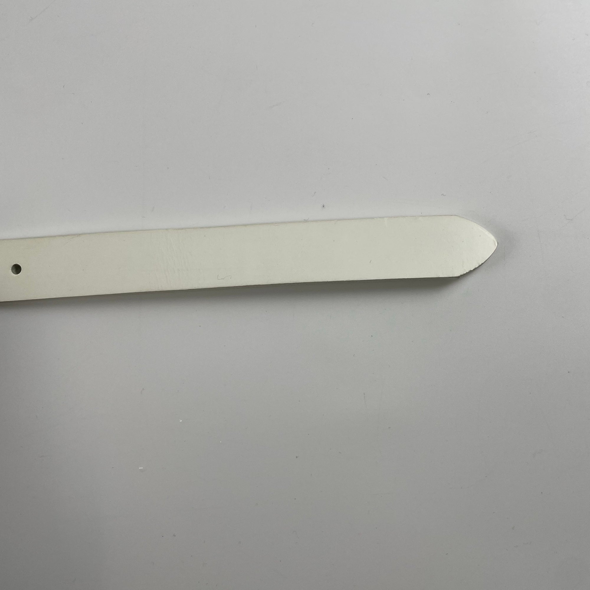 COMME des GARCONS HOMME PLUS コムデギャルソン オムプリュス / ホワイトレザーナローベルト PQ-K303 全長118cm 12穴 75-102.5cm