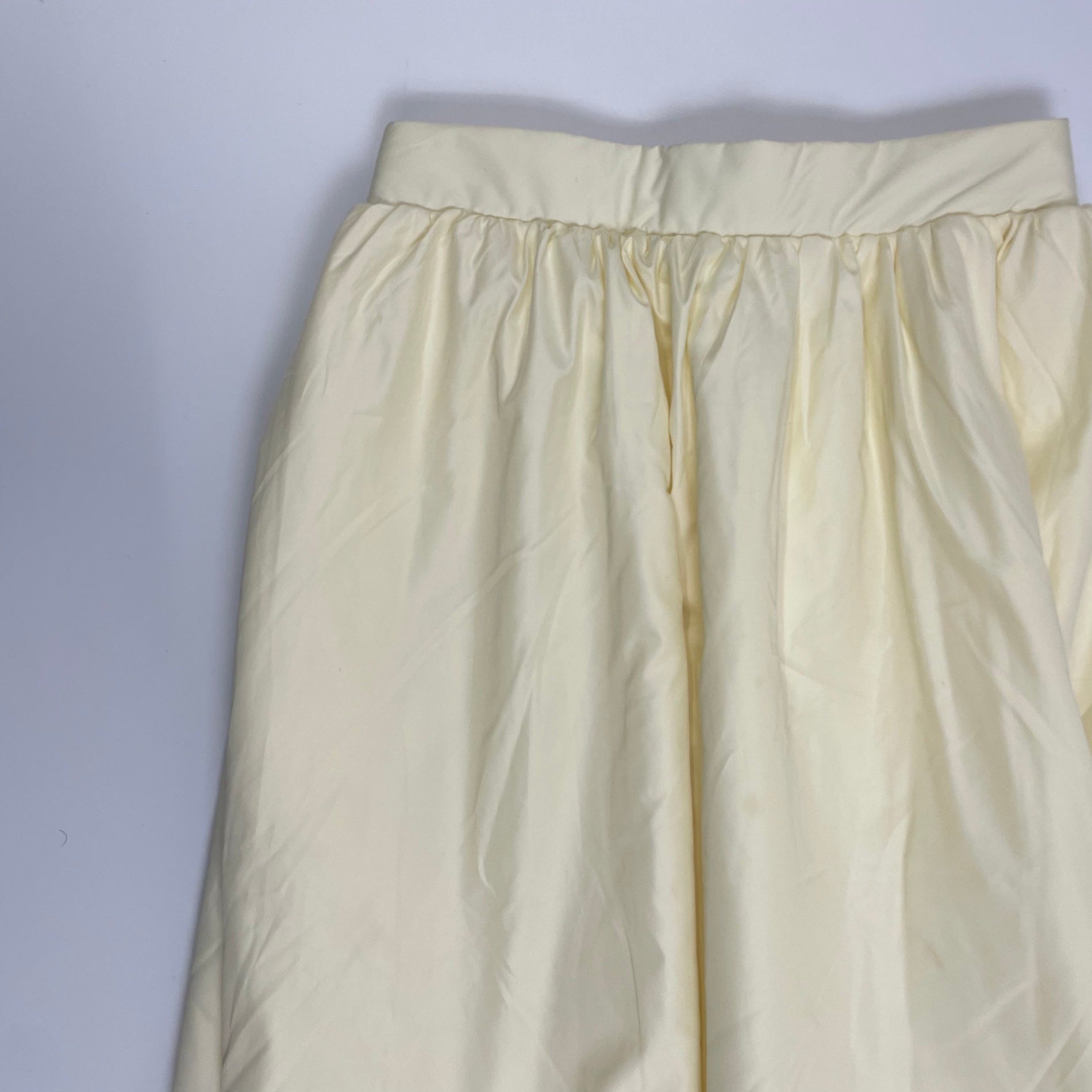 BAUM UND PFERDGARTEN バウムウンドヘルガーテン / Thinsalateスカート イエロー BEAMS取扱い 参考定価：40,000程度 SIZE:36