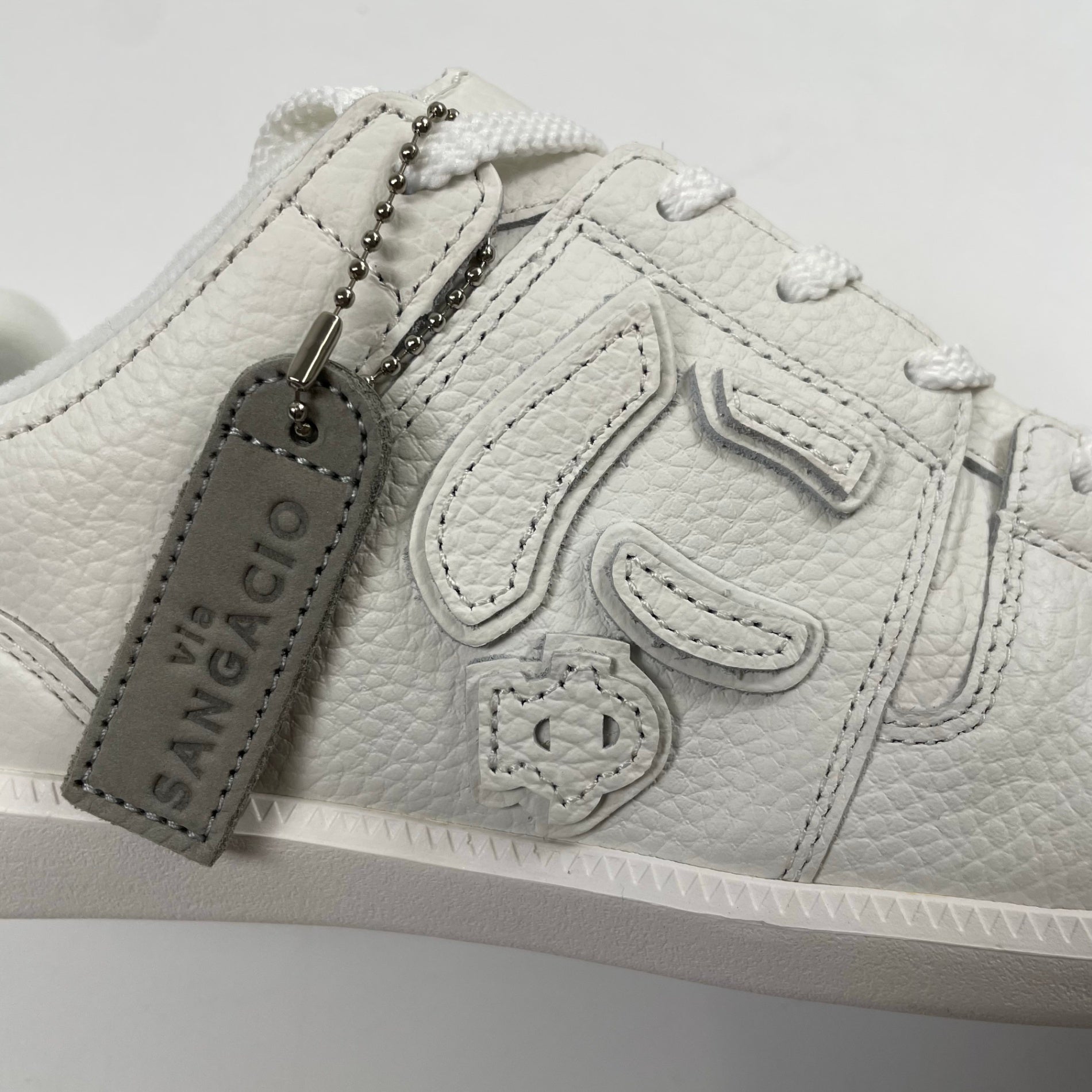 via SANGACIO ヴィア・サンガチオ / ”COM WHITE” スニーカー 未使用品 箱付 参考定価：23,000 SIZE:26cm
