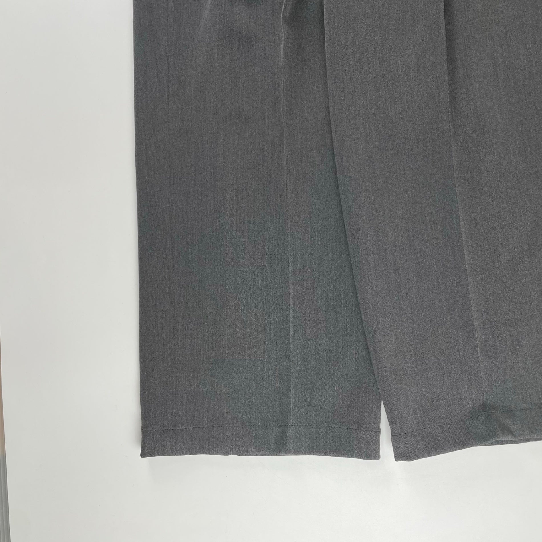 CellarDoor セラードアー / ポリエステル イージースラックス グレー MADE IN ITALY 参考定価：25,000+tax SIZE:46