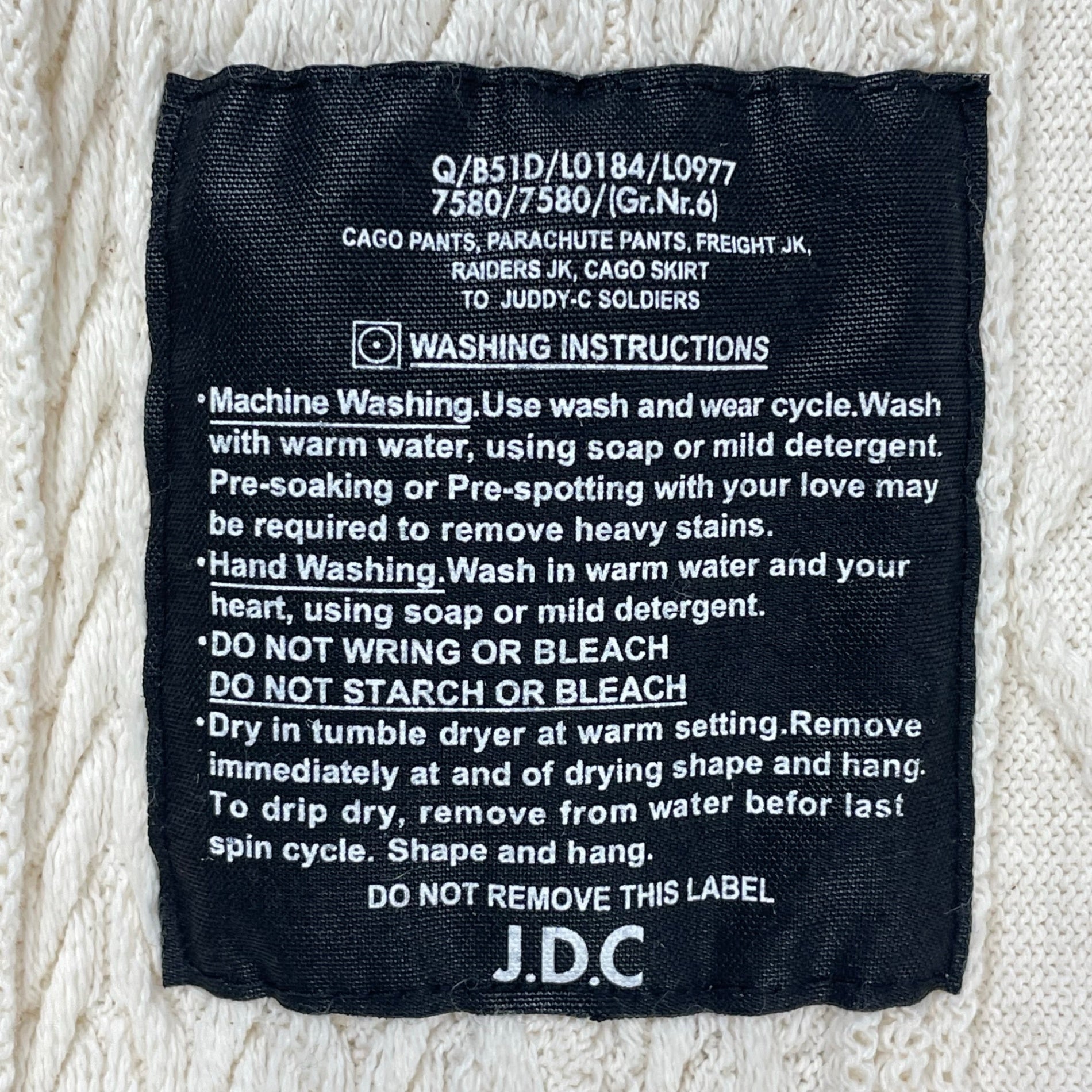 JUDDY CORN / 変わり編みニットスカート 未使用品 参考定価：25,800+tax SIZE:FREE