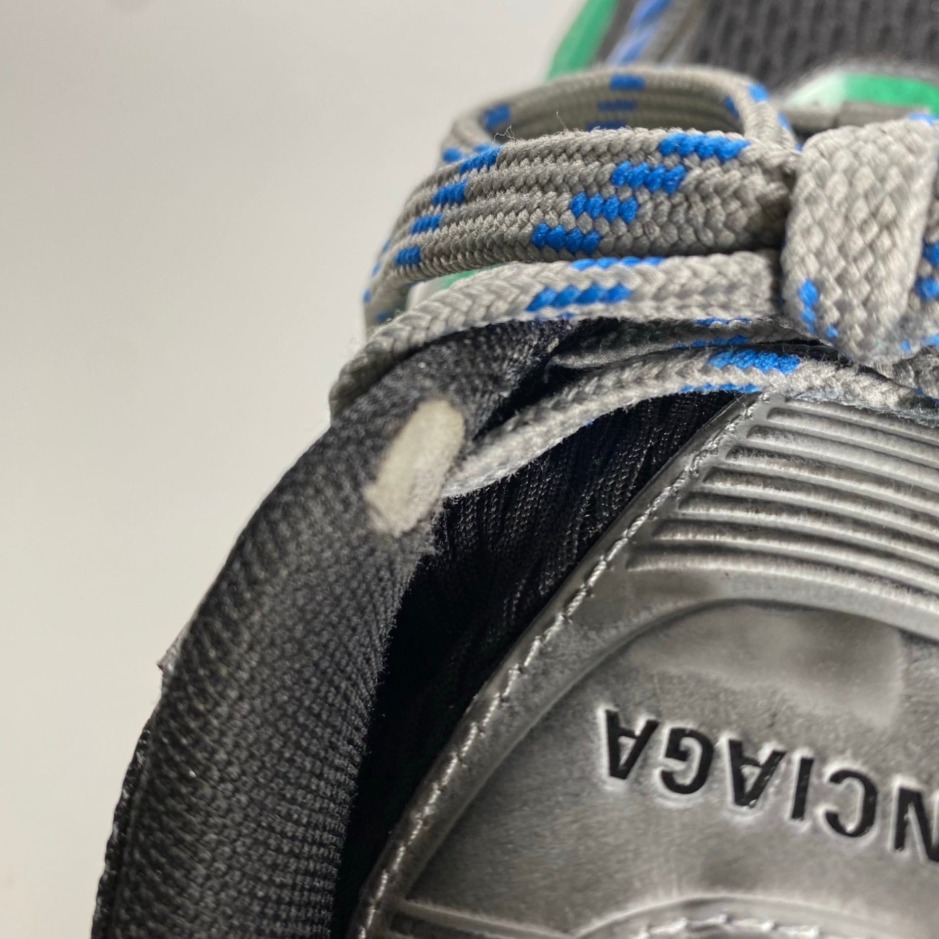 【鑑定済み】 BALENCIAGA バレンシアガ / 10XL ローカットスニーカー 希少カラー ブラック グリーン ダメージ加工 784344 SIZE：27.5