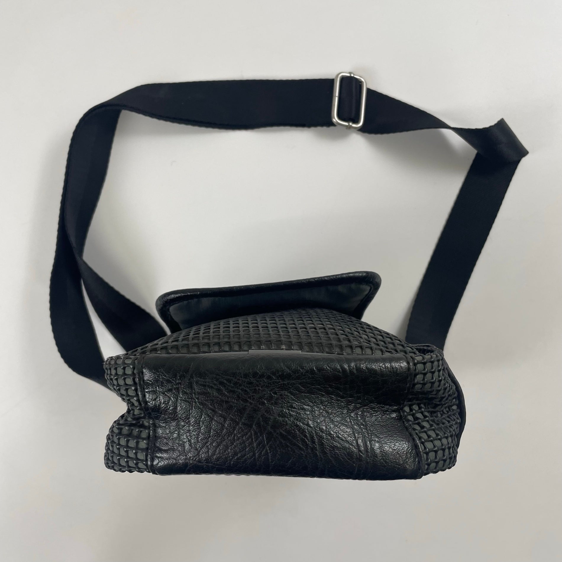 DIESEL / 本革 レザーショルダーバッグ ブラック
