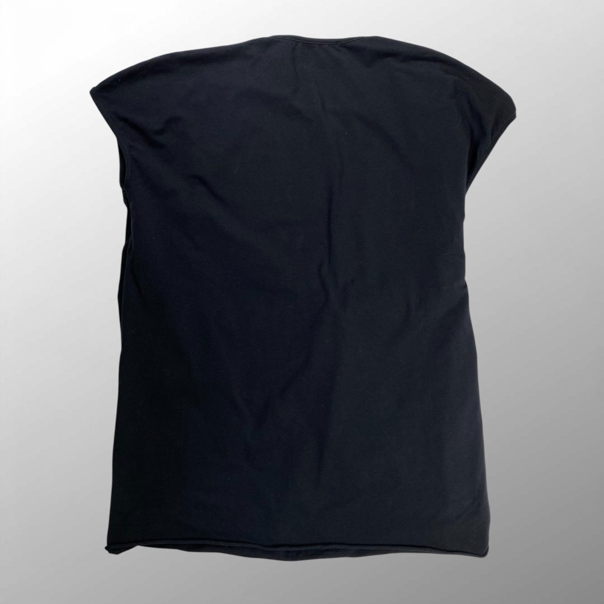 VIRGINIA BIZZI ヴァージニア ビッツィ / デザインノースリーブカットソー H.P. FRANCE取り扱い 参考定価：30,000程度 SIZE：42