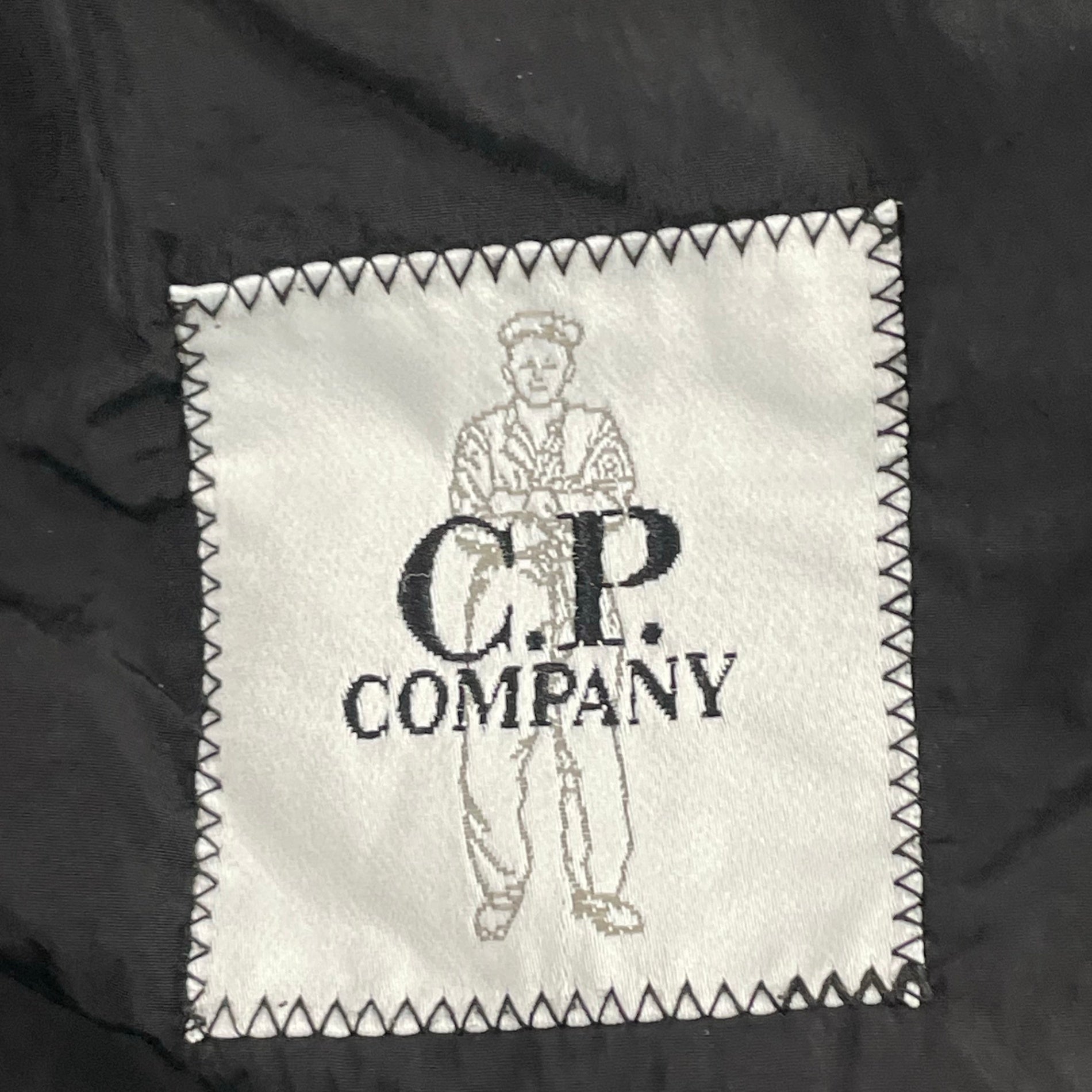 C.P. COMPANY / Chrome-R Hooded Overshirt 参考定価：85,000+tax SIZE:XXL