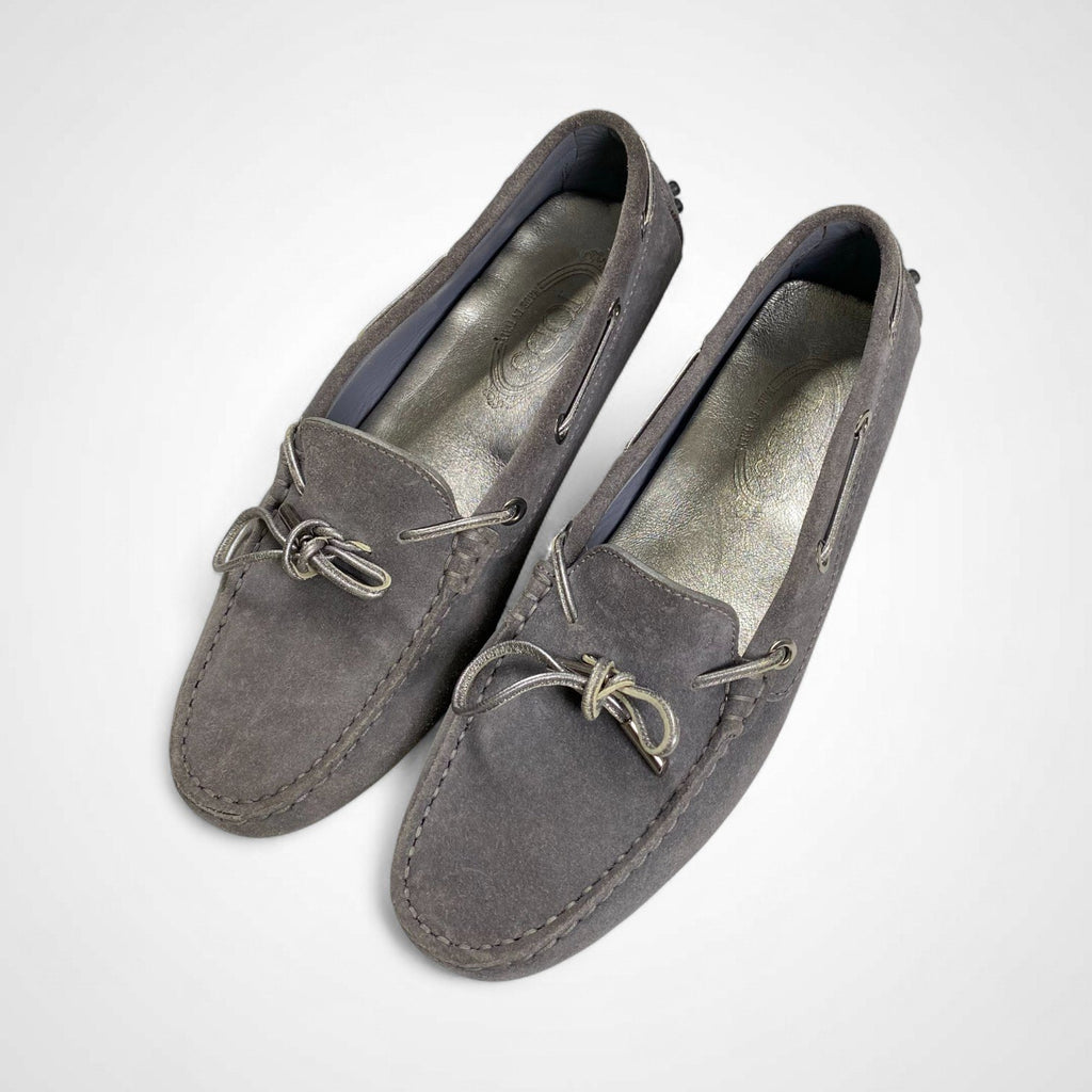 TOD'S トッズ / ドライビングシューズ グレー 参考定価：40,000程度 SIZE:37 1/2(24.5cm程度)