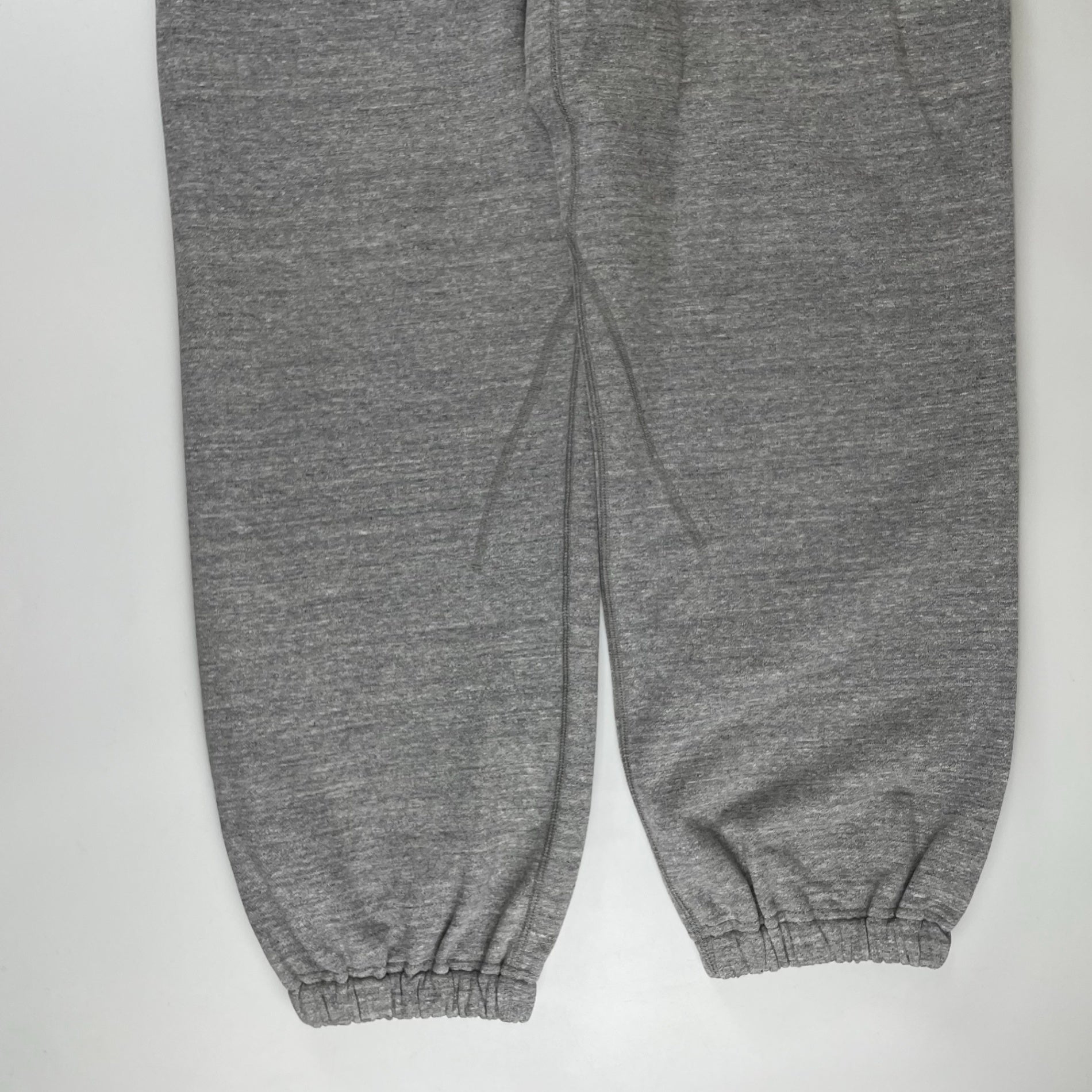 ULTERIOR アルテリア / DRY FEEL SILKY TERRY SWEAT PANTS グレー 参考定価：27,500+tax SIZE:4
