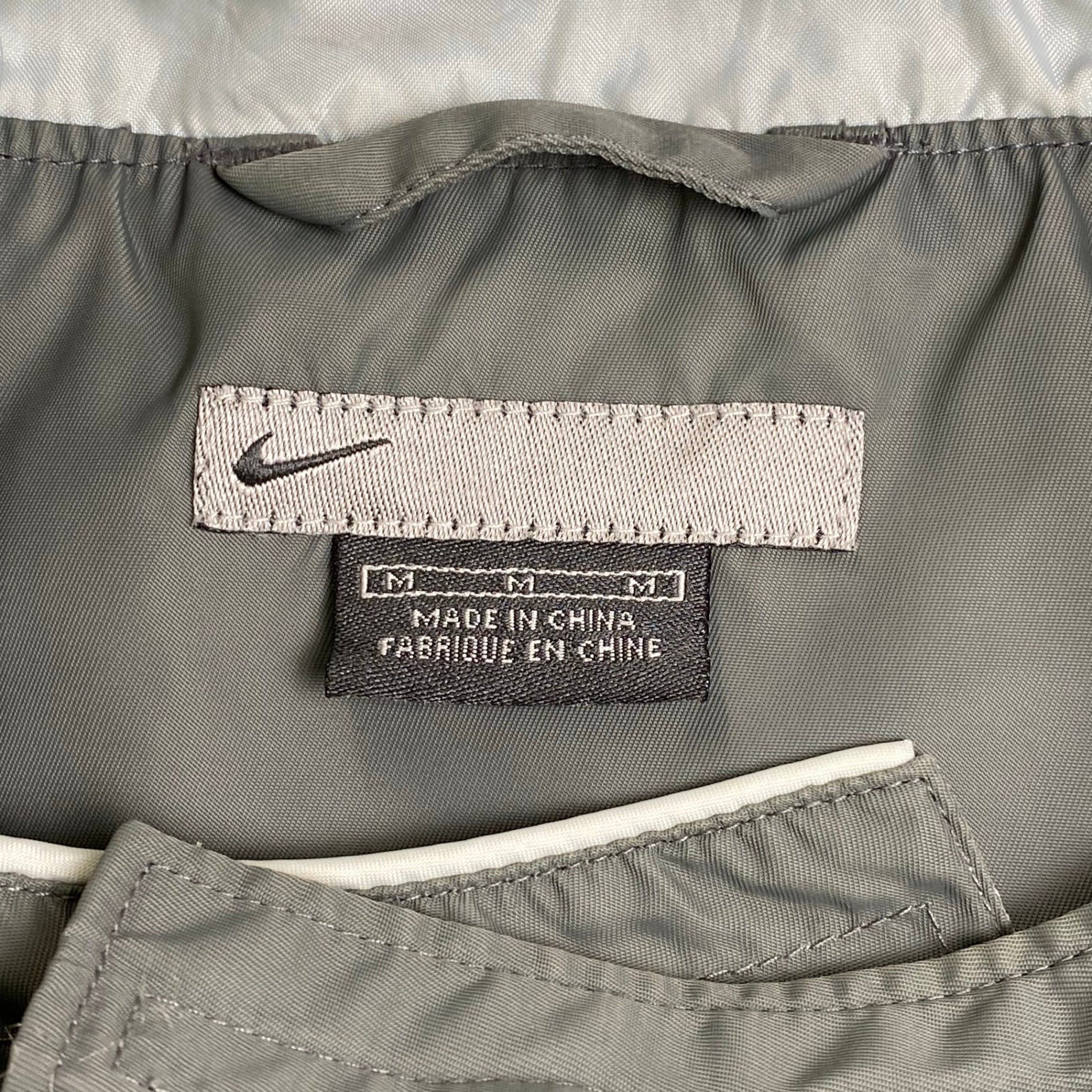 NIKE ナイキ / asymmetry tech hooded vest テック ベスト 立体ポケット SIZE：M