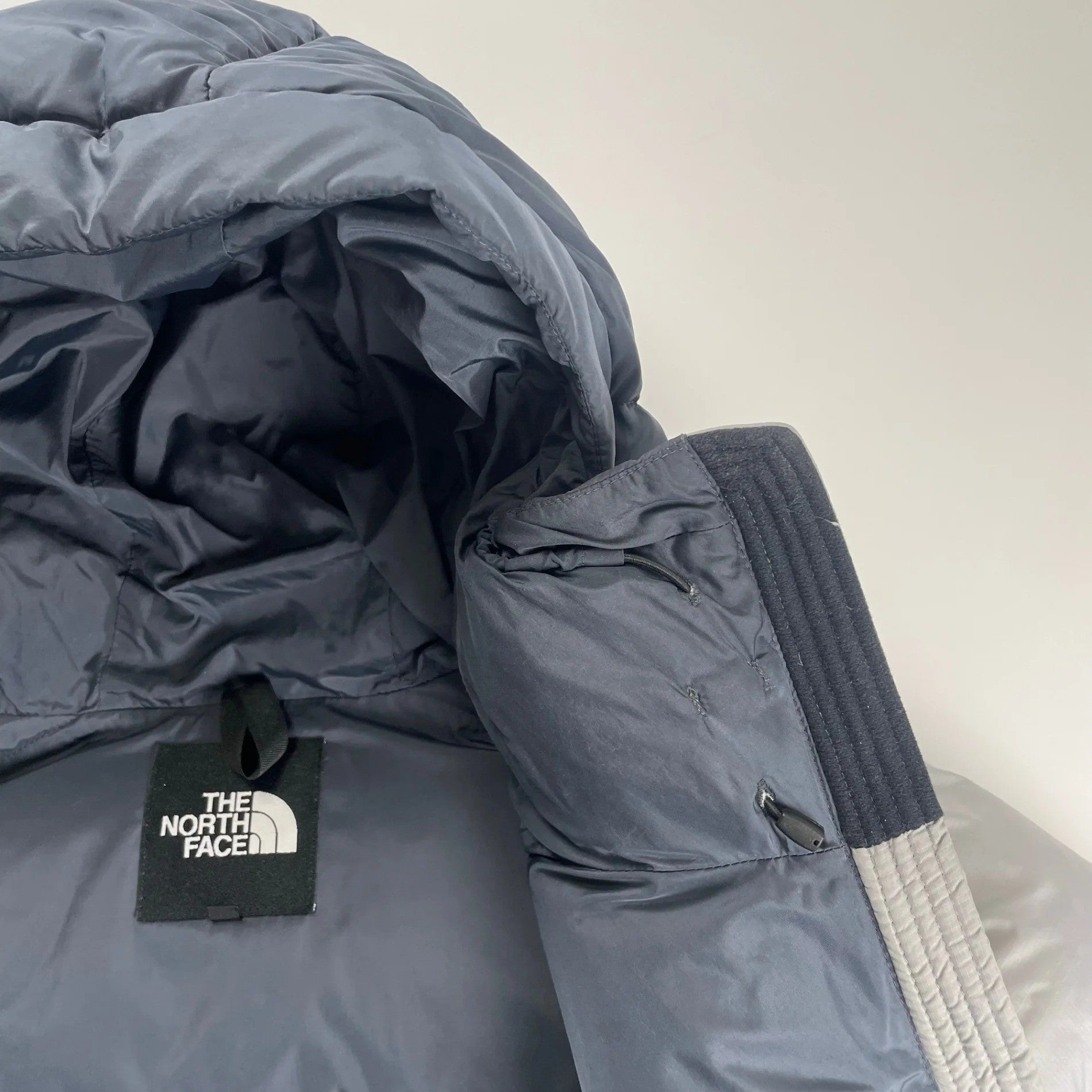 THE NORTH FACE ザ ノースフェイス / NUPTSE HOODIE ヌプシフーディ ND92232R 参考定価：36,000+tax SIZE：M