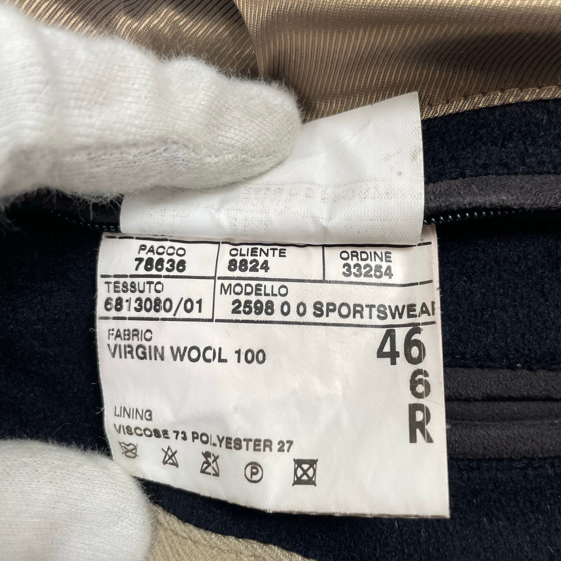 CORNELIANI コルネリアーニ / PURE VIRGIN WOOL ID COAT 参考定価：250,000程度 SIZE:46