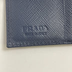 PRADA / 三角プレート 2つ折りサフィアーノウォレット 極美品 参考定価：90,000+tax
