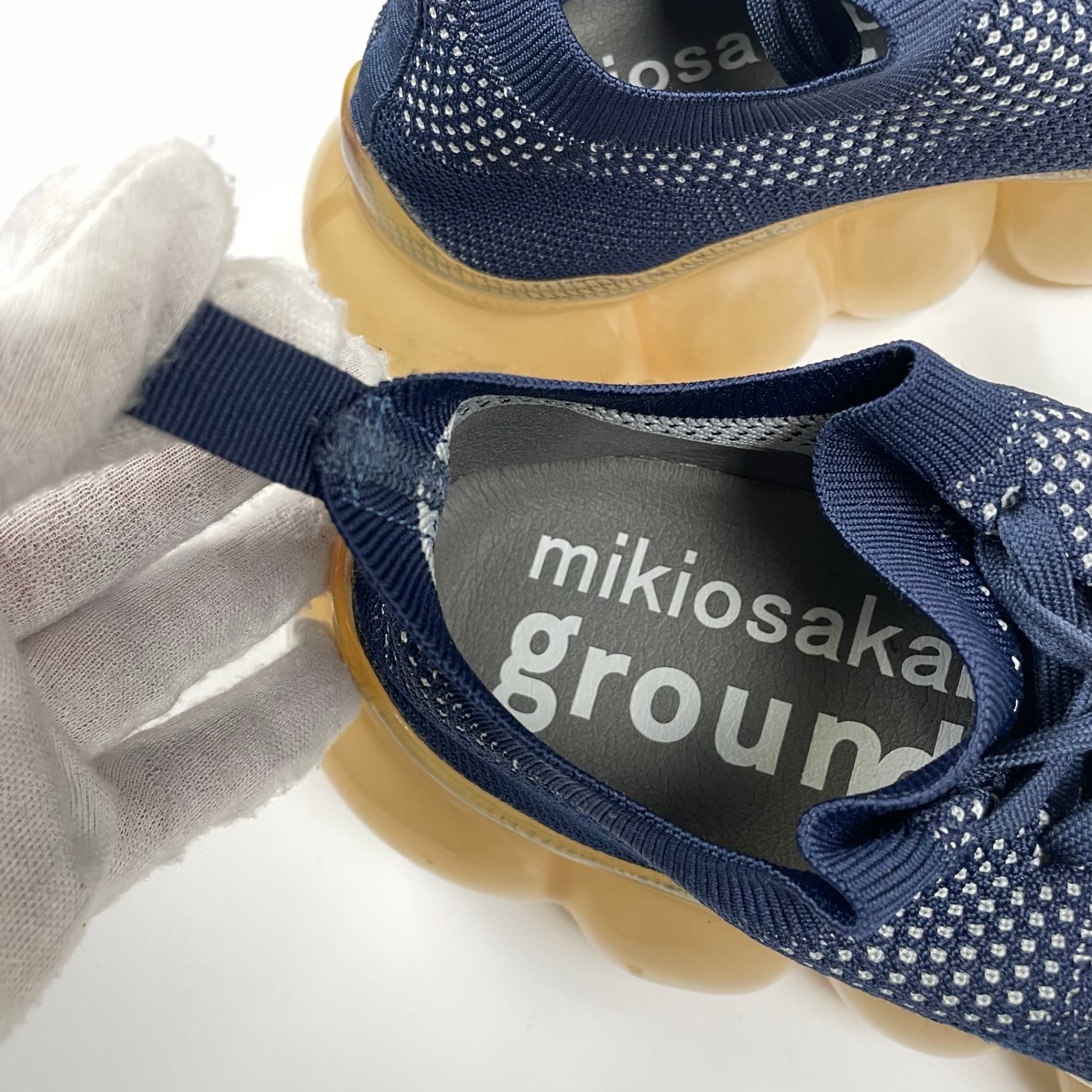 grounds グラウンズ MIKIOSAKABE ミキオサカベ / JEWELRY スニーカー ネイビー×ベージュ 参考定価：33,000程度 SIZE：27cm