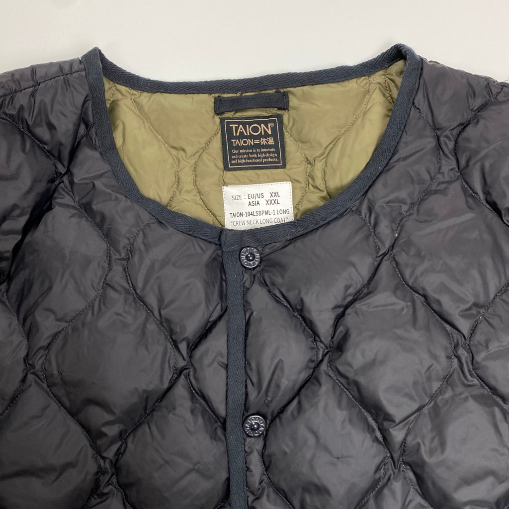 TAION タイオン / ミリタリー オーバーサイズクルーネック ダウンコート ブラック×オリーブ SIZE:XXXL