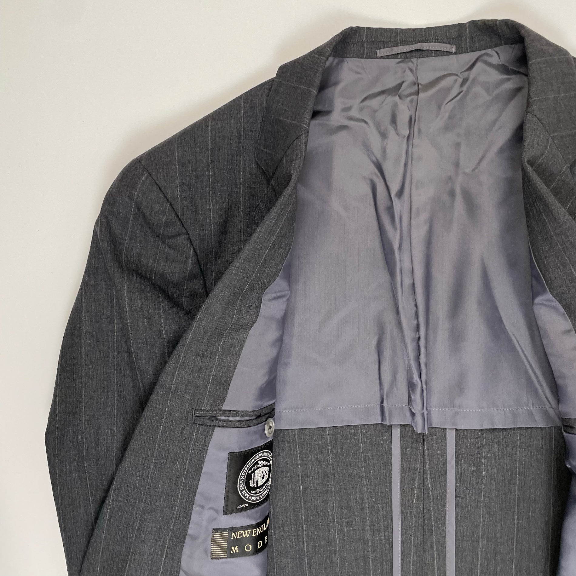 J.PRESS ジェイプレス / NEW ENGLANDストライプスーツ 参考定価：80,000程度 SIZE:10B