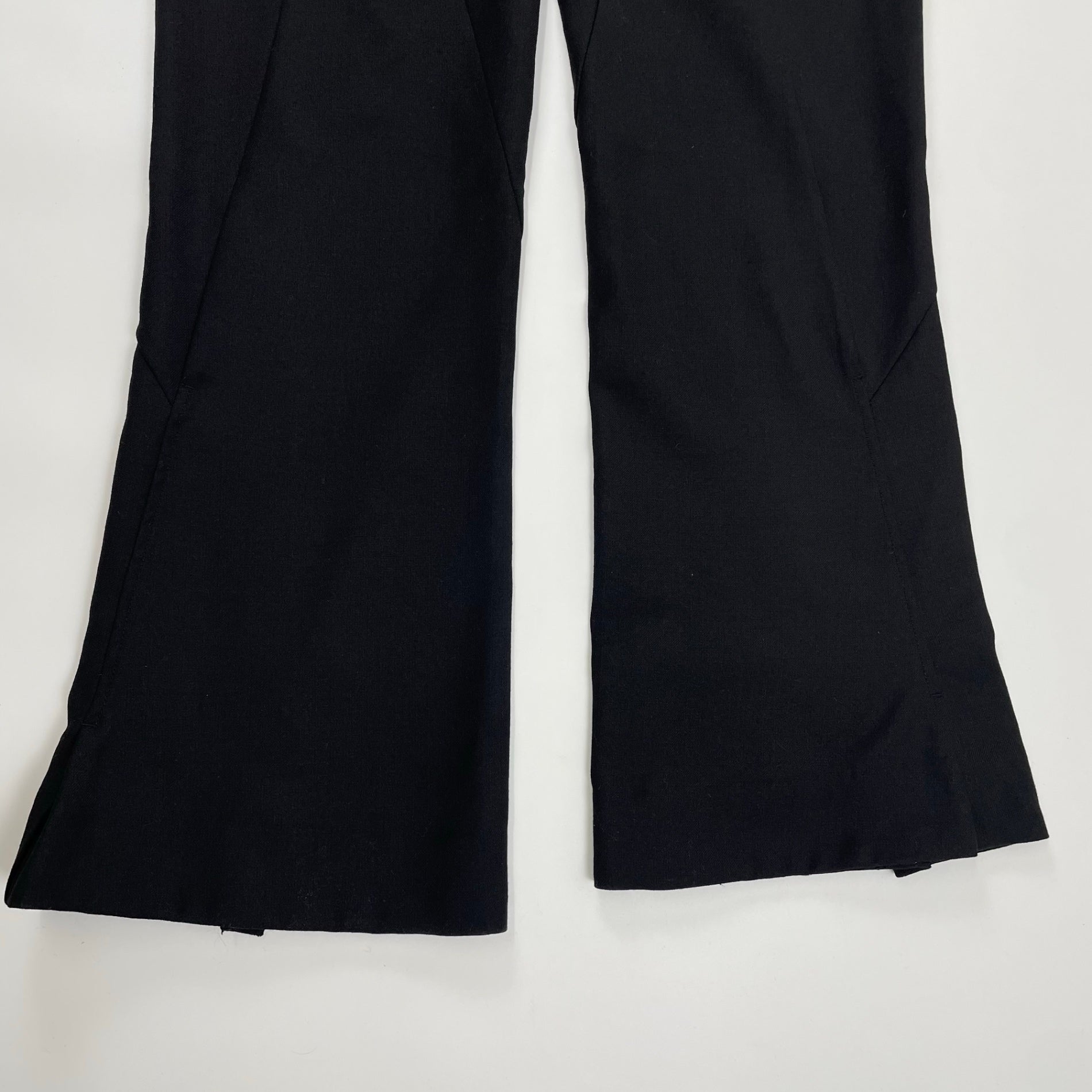 CORNERSTONE / ダーツフレアスラックス 参考定価：70,000程度 SIZE：48