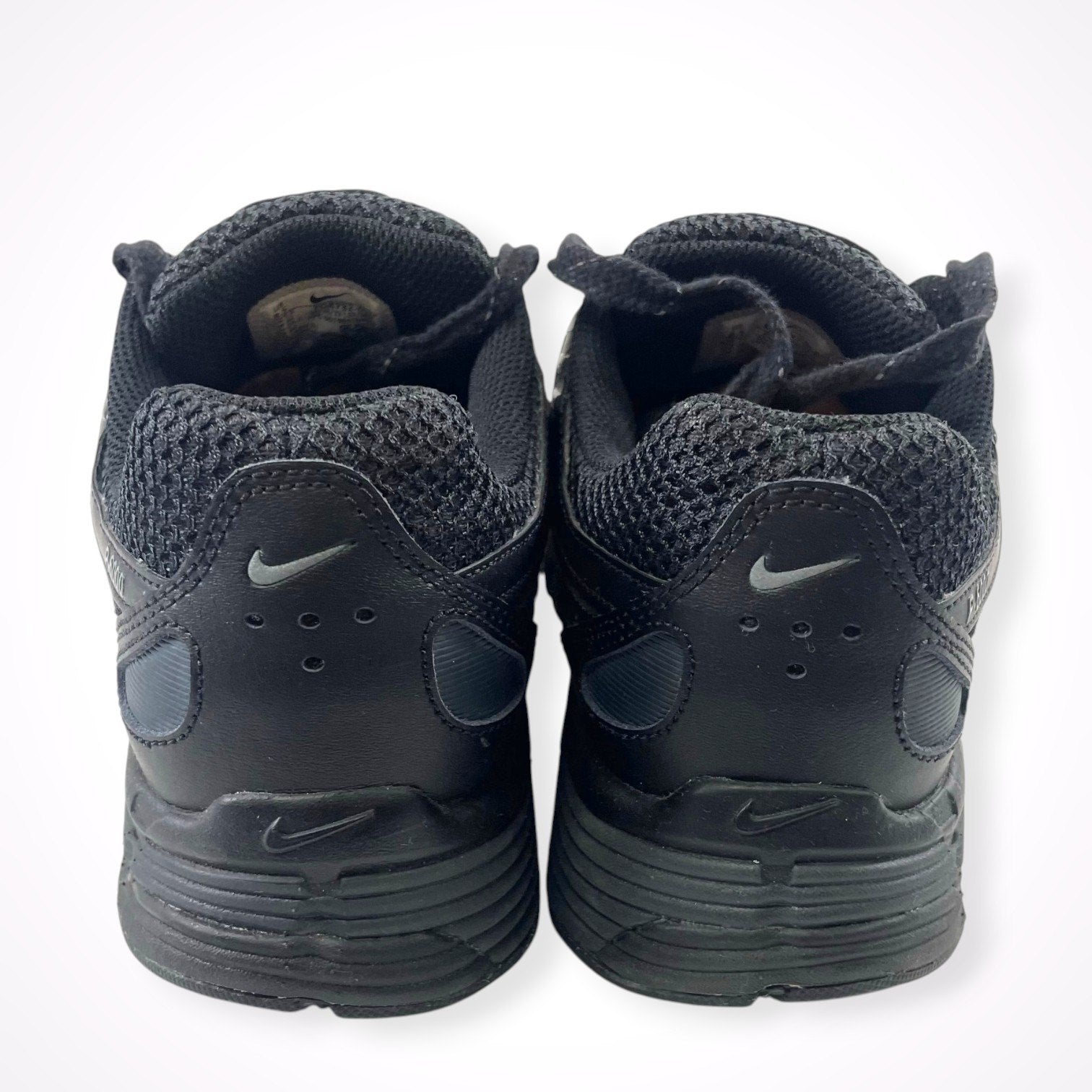 NIKE / P-6000 Premium 参考定価：14,000+tax SIZE：26.5cm
