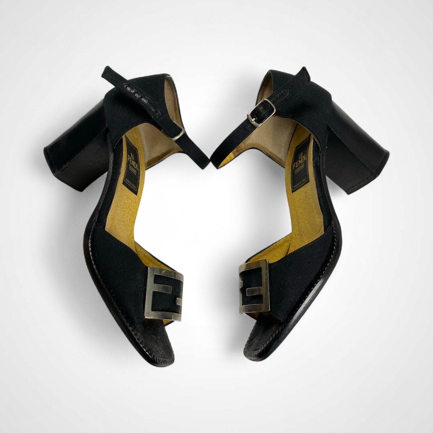 【訳アリ】 FENDI フェンディ / ズッカバックルサンダル チャンキーヒール ブラック SIZE:36(23cm程度)