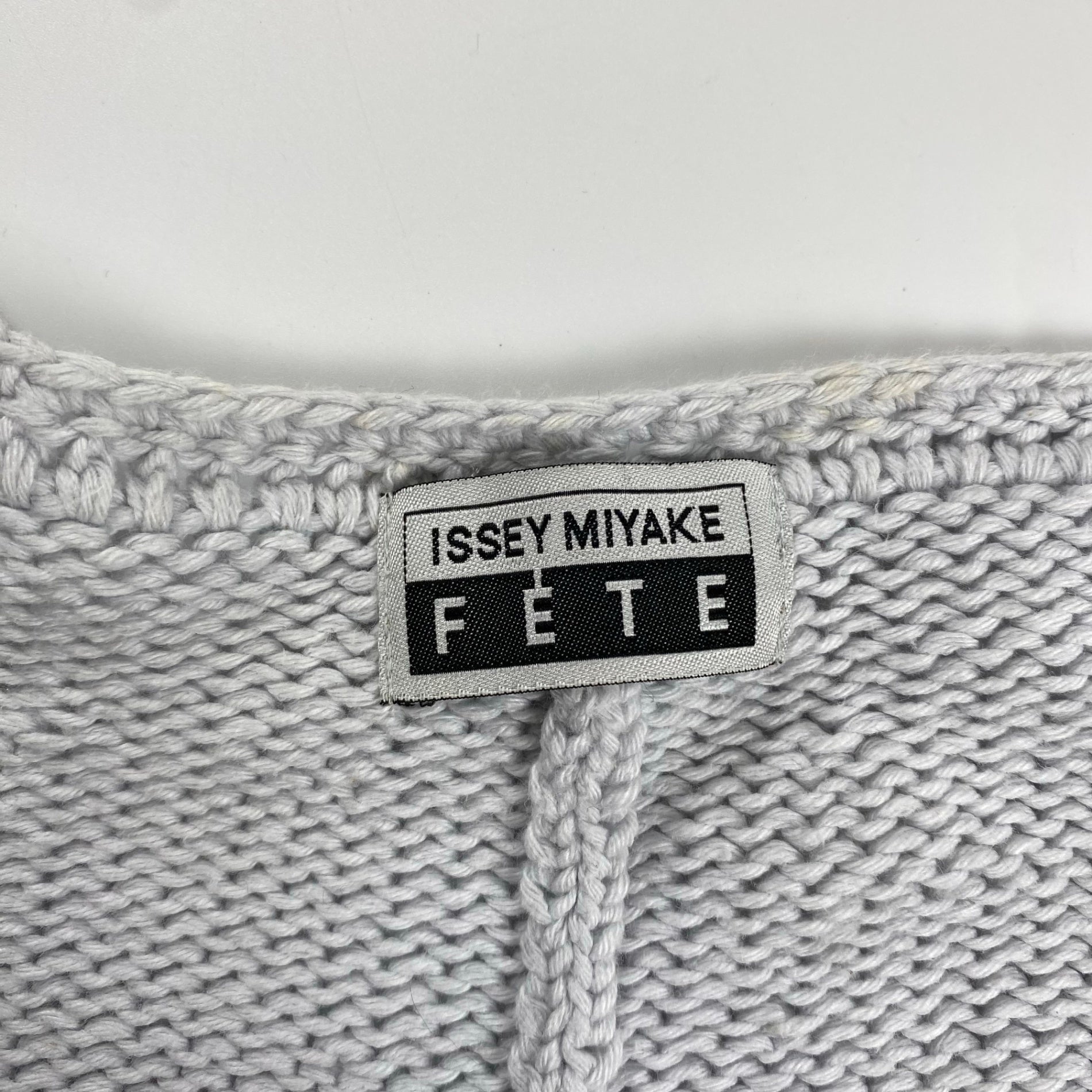 ISSEY MIYAKE FETE イッセイミヤケ フェット / ポンポン ニット ボレロ カーディガン SIZE:01(S程度)