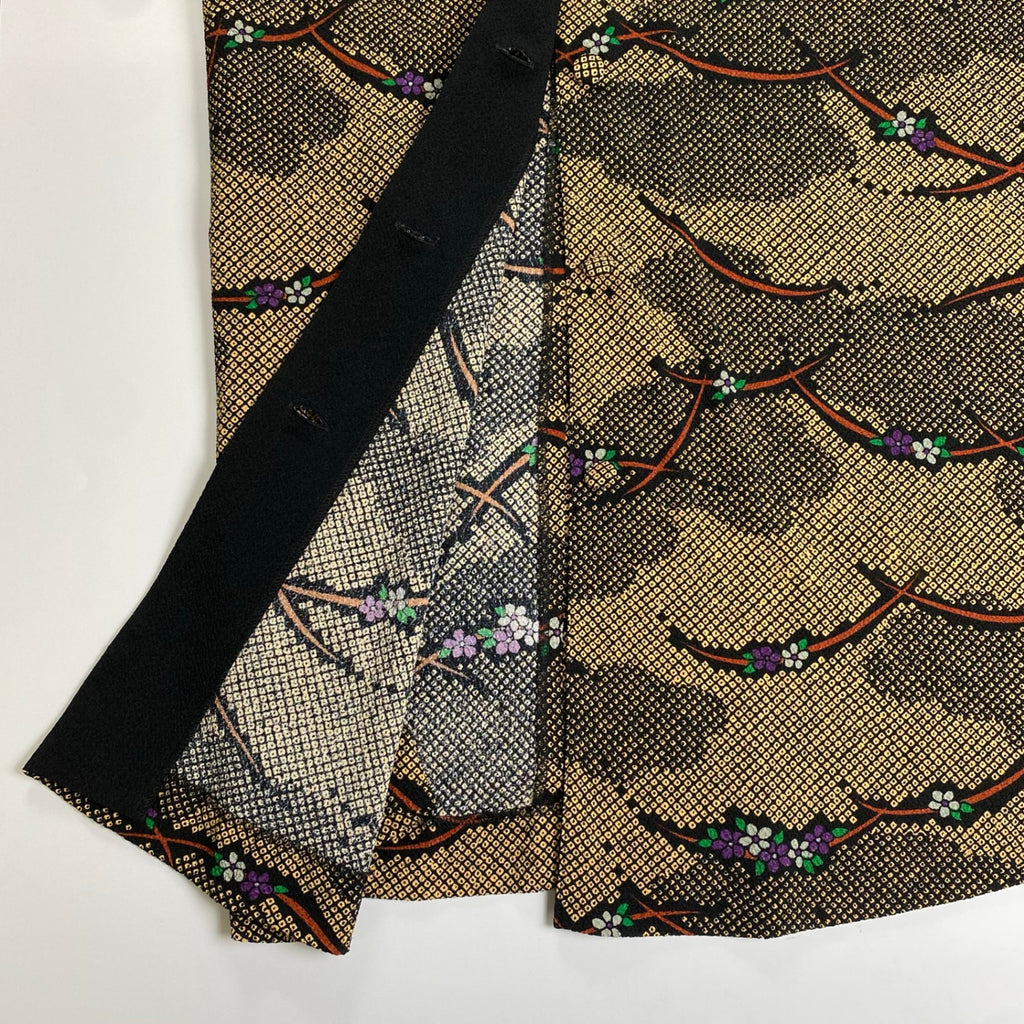 詩仙堂 SHISENDO TS COLLECTION / 金屏風絵 ノーカラーライトコート 長着 ちりめん 参考定価：40,000程度