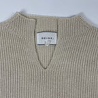 BEIGE. / LILYプルオーバーニット 参考定価：36,000+tax SIZE:4