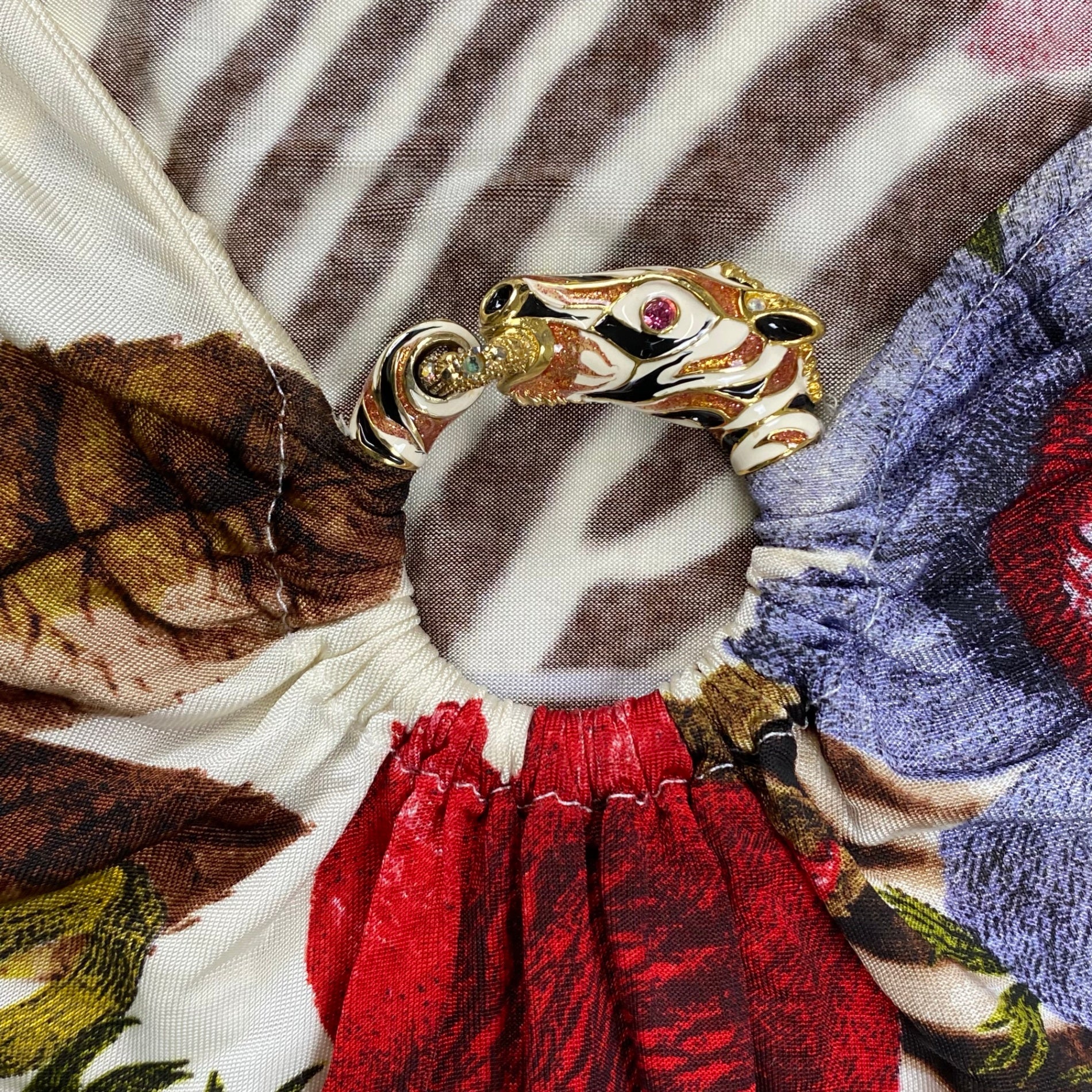 CLASS roberto cavalli クラス ロベルトカヴァリ / ボタニカルデザインカットソー ゼブラモチーフ金具 SIZE：42