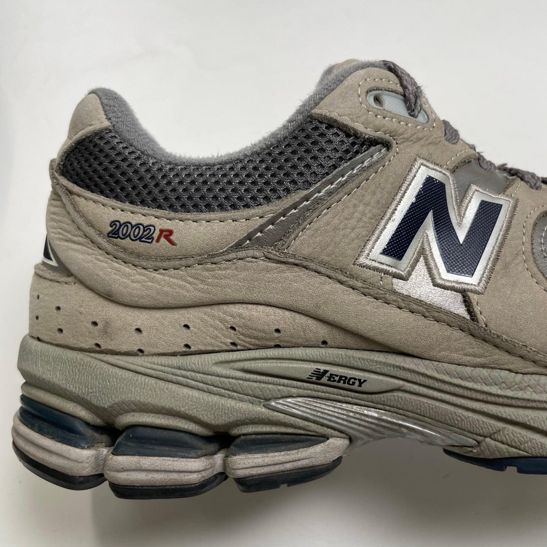 new balance ニューバランス / ML2002RA ローカットスニーカー 参考定価：18,000+tax SIZE:25.5cm