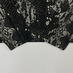 CLASS roberto cavalli / パイソン柄ウールニット  参考定価：60,000程度 SIZE:44