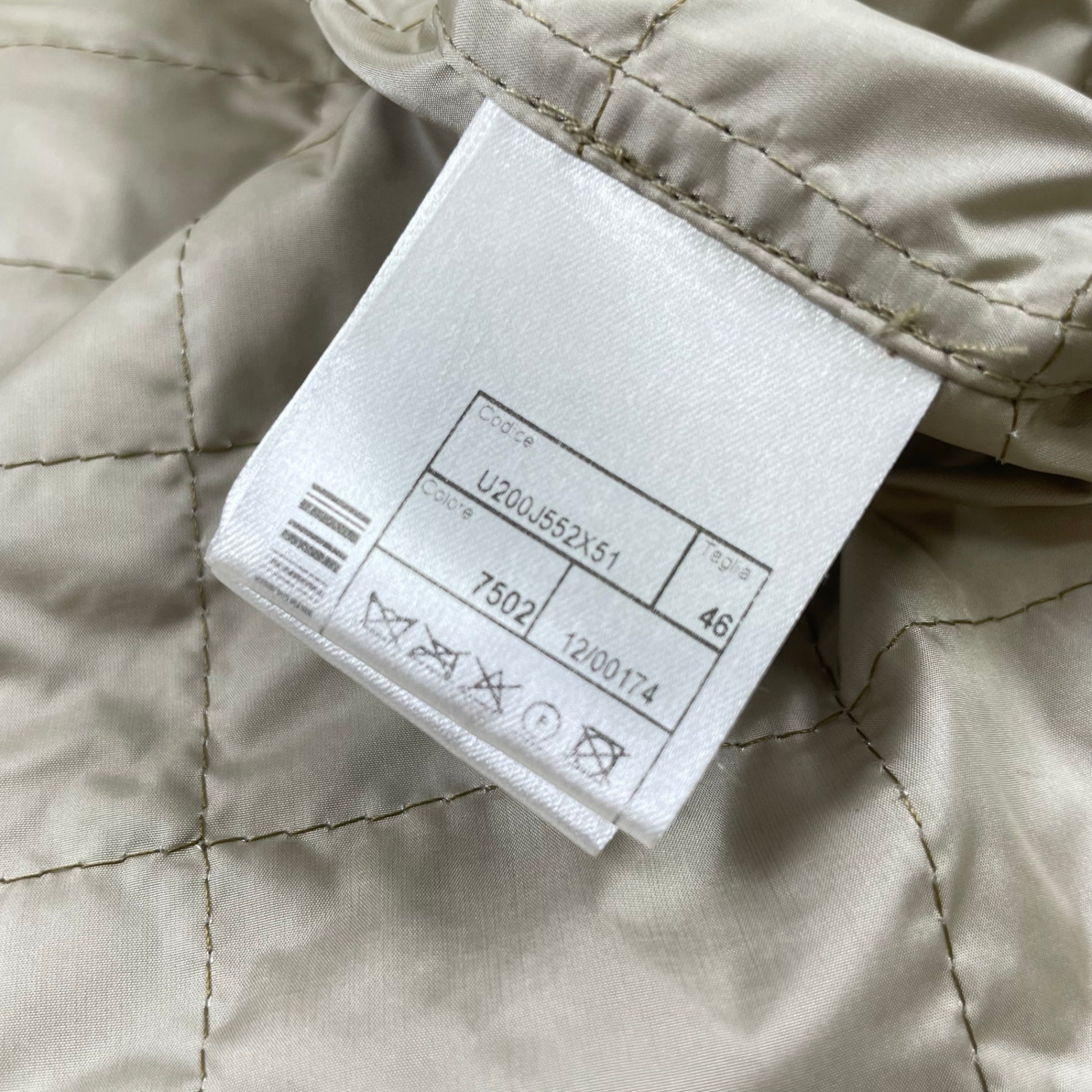 ERMANNO SCHERVINO / 迷彩柄キルティングベスト 参考定価：200,000程度 SIZE:46