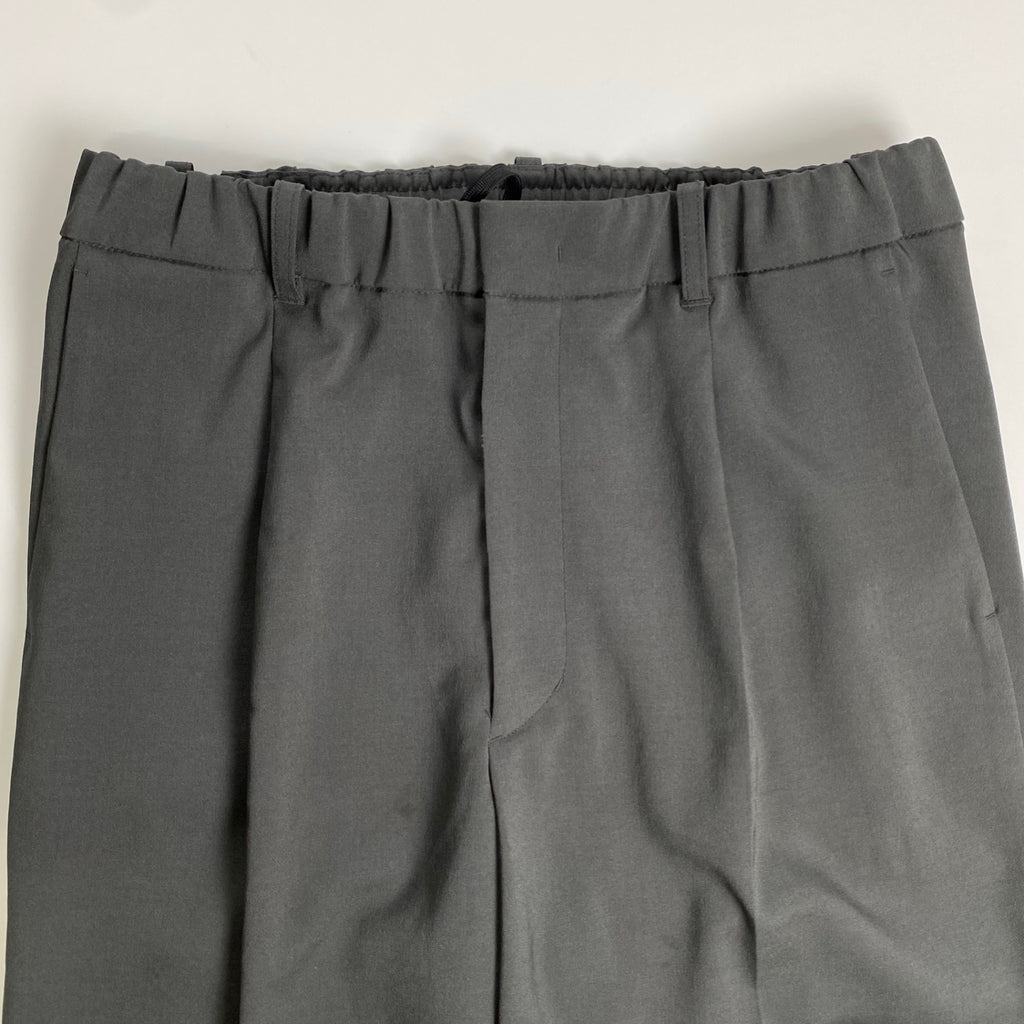 Goldwin ゴールドウィン / One Tuck Straight Pants パンツ GL74358 参考定価：27,000+tax SIZE：2