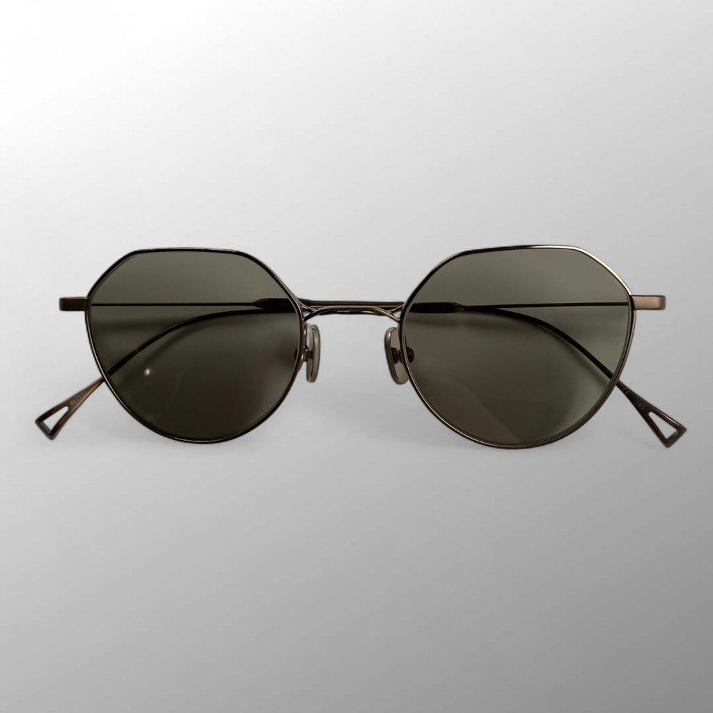 【極美品】 ISSEY MIYAKE イッセイミヤケ / PANT-Ⅸ パント型 サングラス 参考定価：54,000+tax