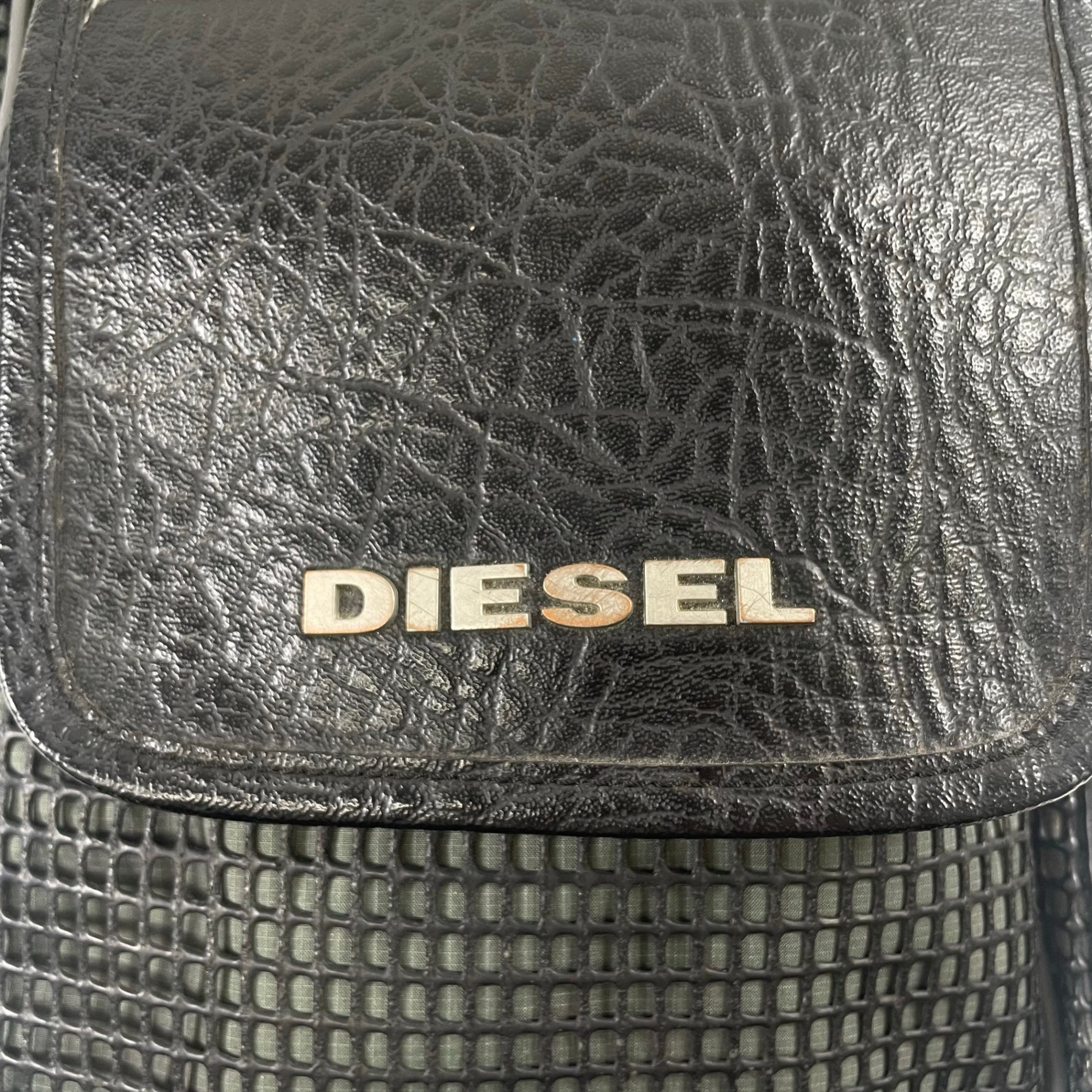 DIESEL / 本革 レザーショルダーバッグ ブラック