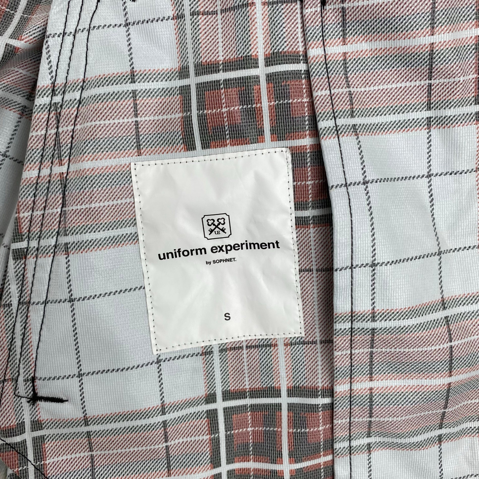 uniform experience ユニフォーム エクスペリメント / スウィングトップ 背面ヨークデザイン 裏地チェック柄 参考定価：40,000程度 SIZE: