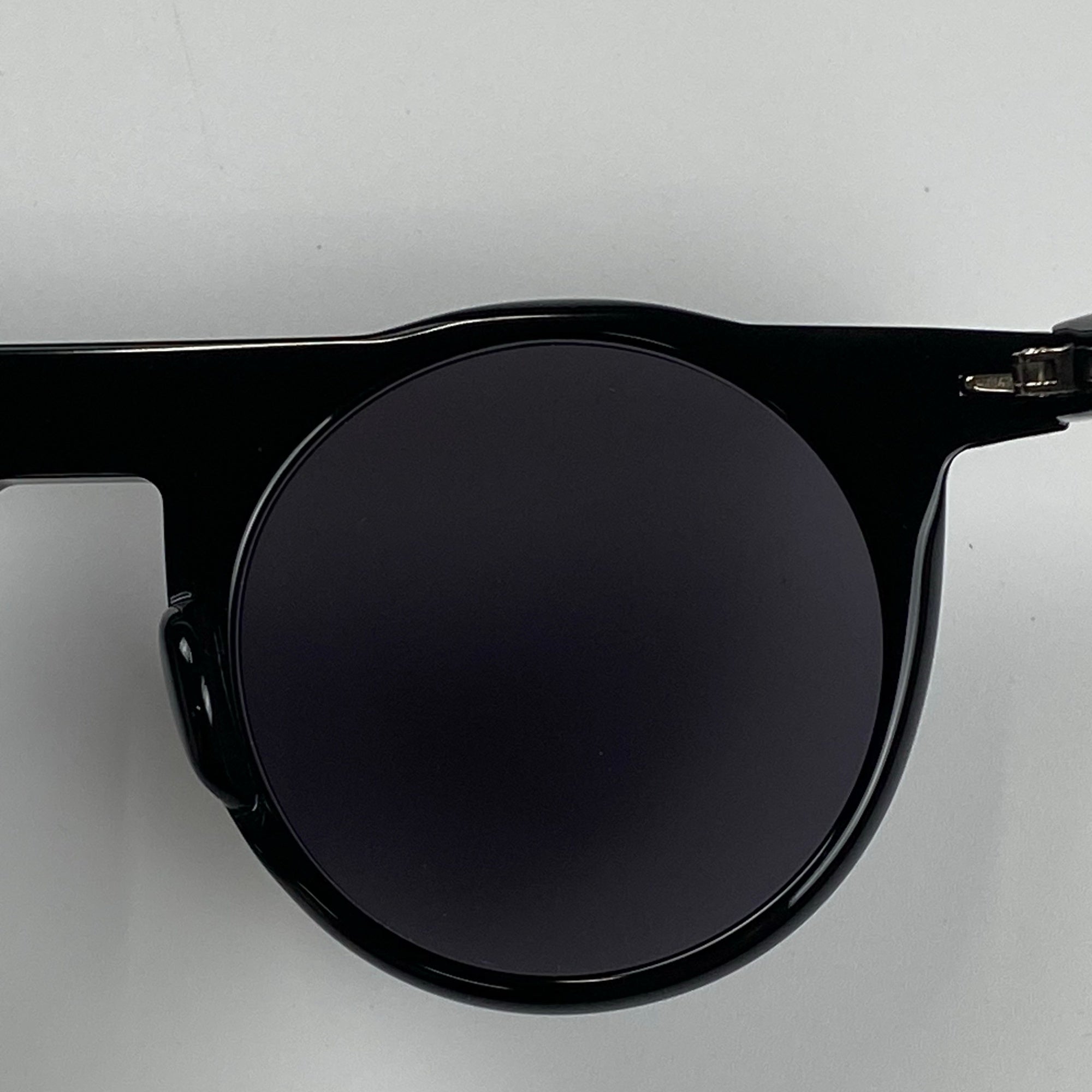 【極美品】ISSEY MIYAKE イッセイミヤケ × 金子眼鏡 / GEOMETRY-BOSTON ラウンド サングラス 参考定価：50,000+tax