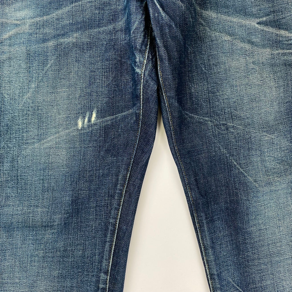 【プレミアム】 ARMANI JEANS DENIM CULTURE アルマーニジーンズ デニムカルチャー / ダメージ加工 デニムパンツ エンブレム セルビッジ 参考定価：60,000程度 SIZE:W29