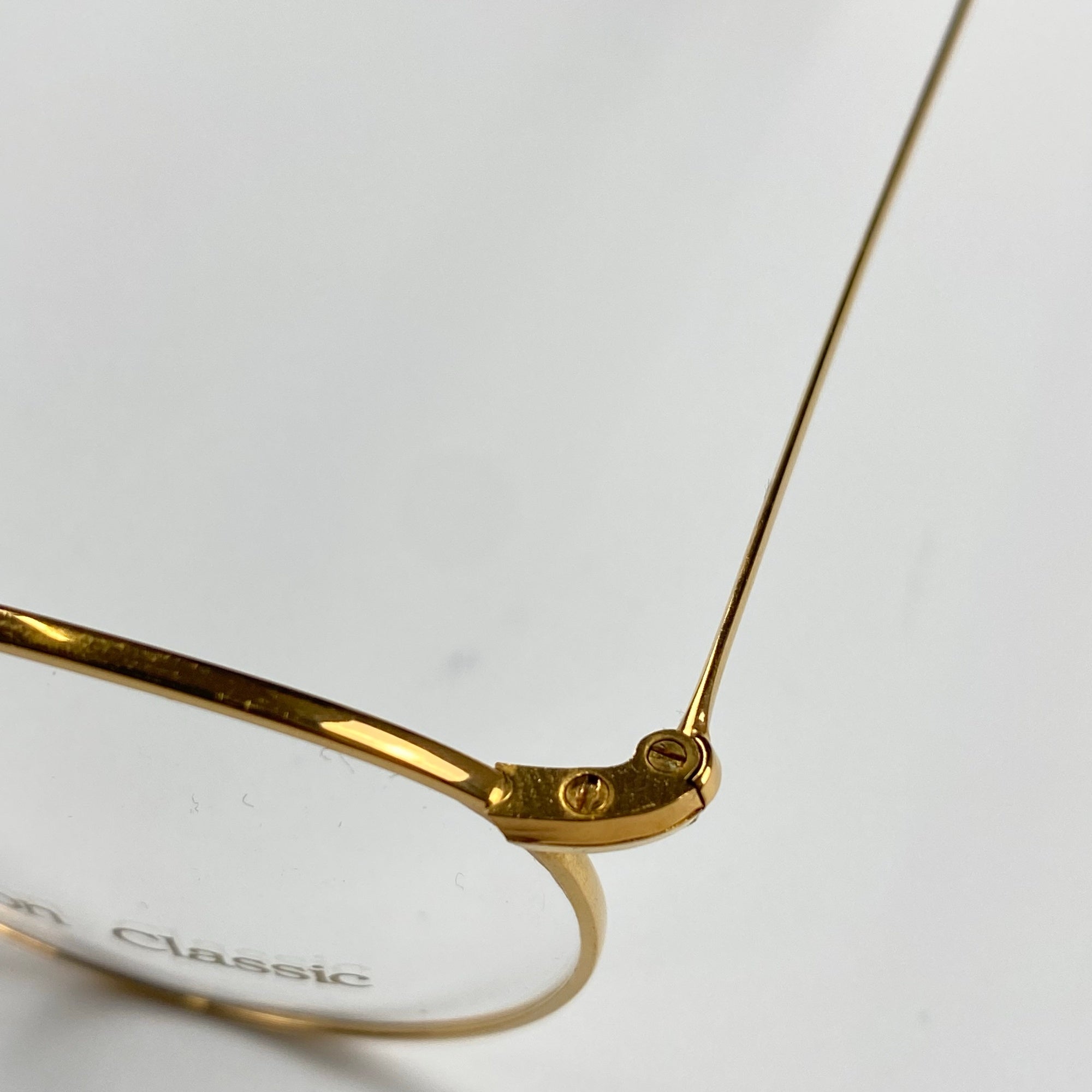 【70年代 デッドストック】 Hilton Classic ヒルトン クラシック / PANTO パント型 アイウェア 伊達メガネ デモレンズ入 K14 ロールドゴールド SIZE:49-20 111