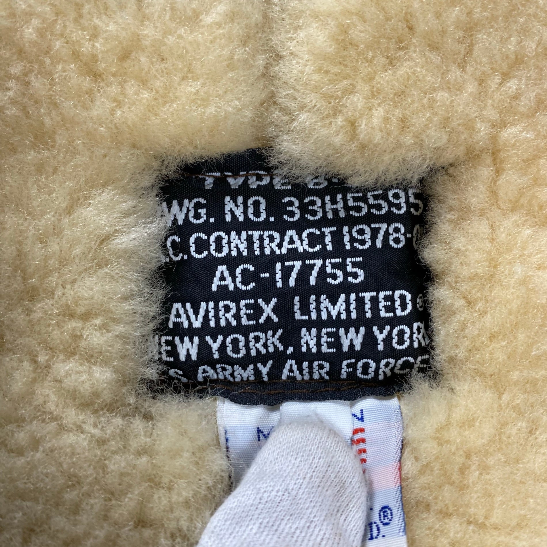 AVIREX アヴィレックス / B-3ムートンジャケット 革パッチ 78年復刻 SCOVILLジッパー 硬化なし SIZE：40